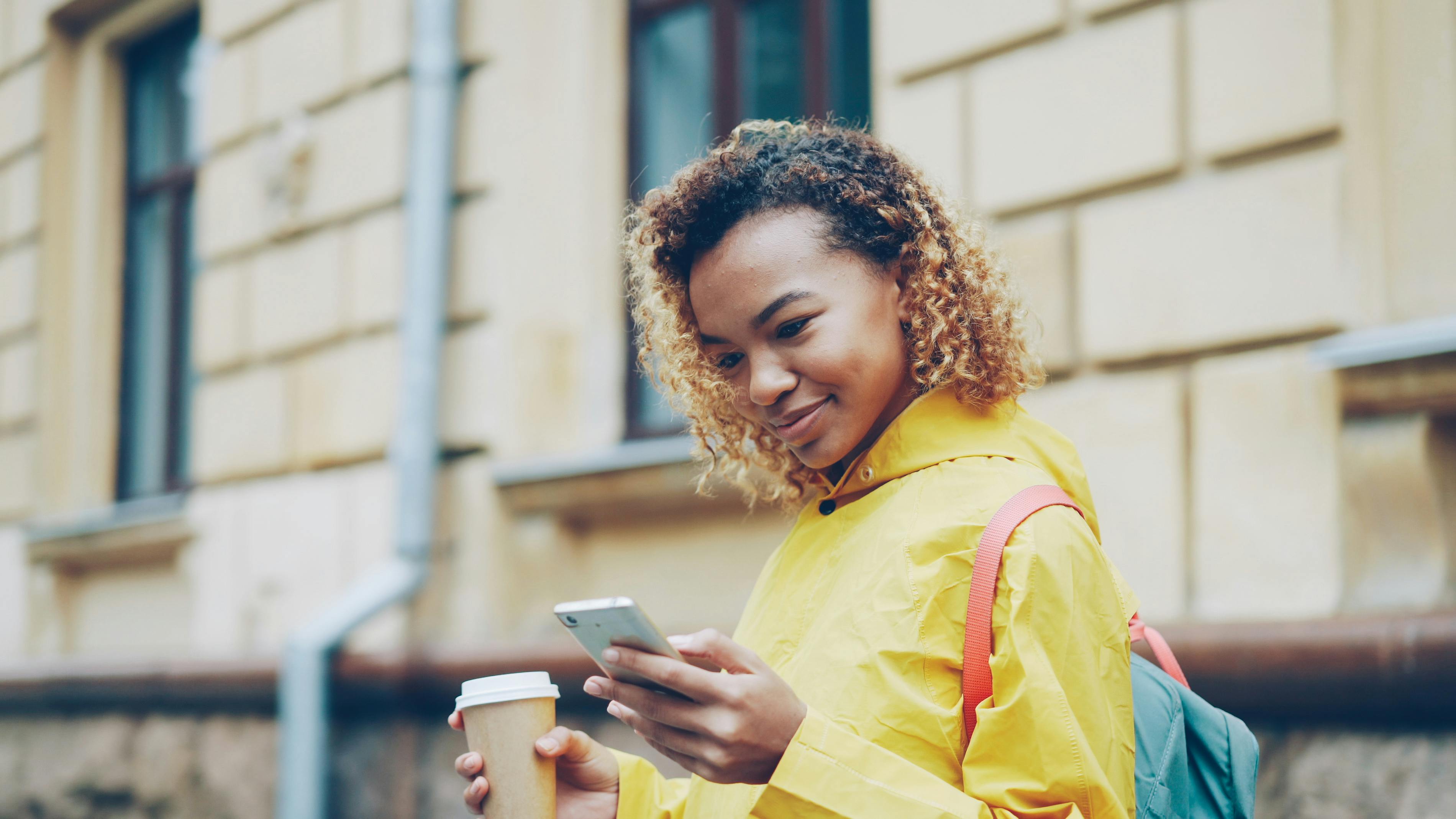 general lifestyle shop phone number — Photo by Vitaly Gariev on Pexels