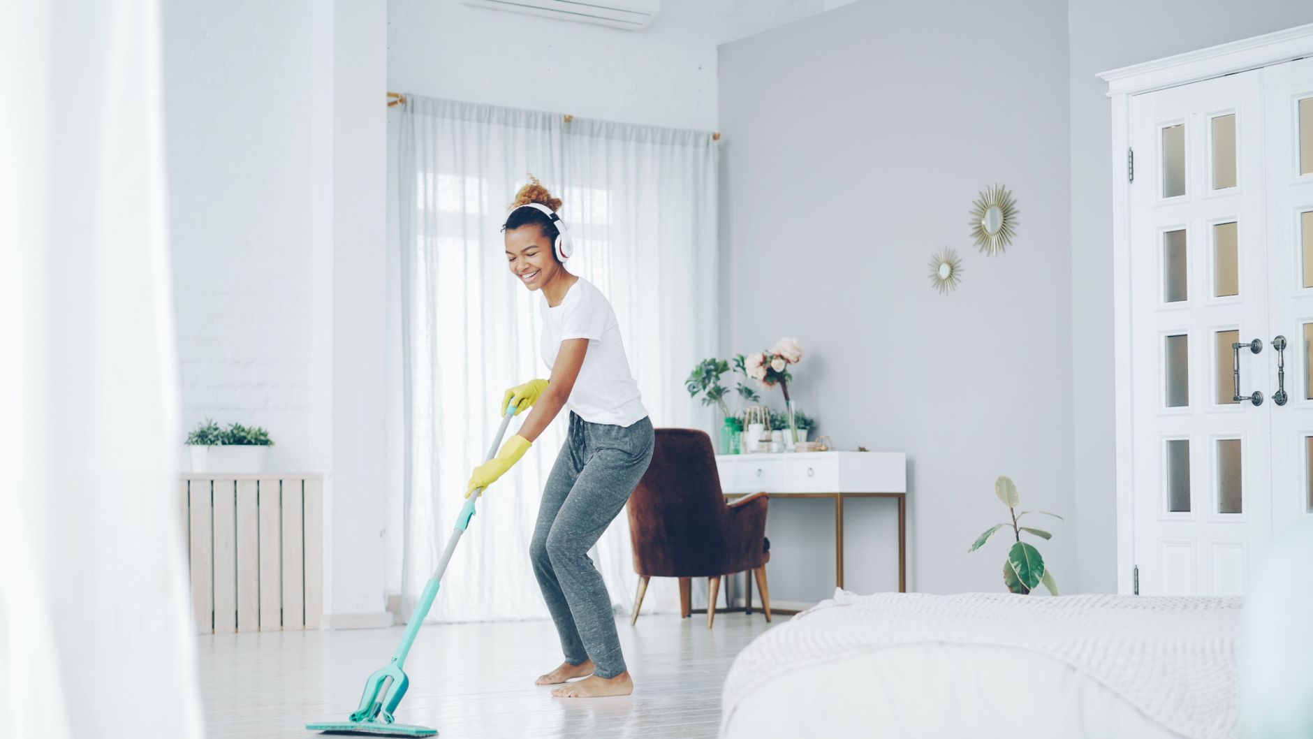 Mẹo dọn dẹp nhà cửa, sử dụng hóa phẩm an toàn cho gia đình