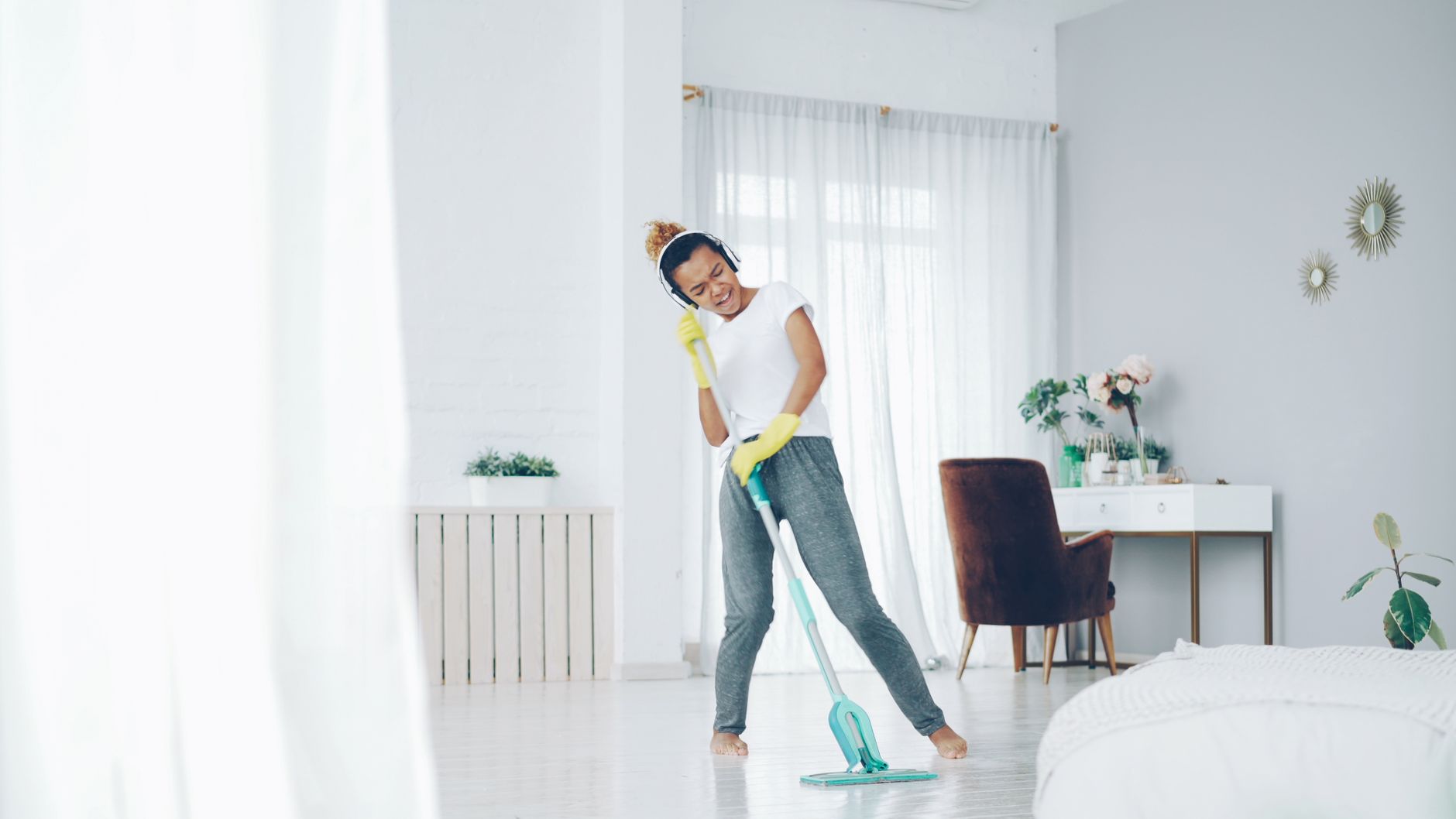 Mẹo dọn dẹp nhà cửa, sử dụng hóa phẩm an toàn cho gia đình