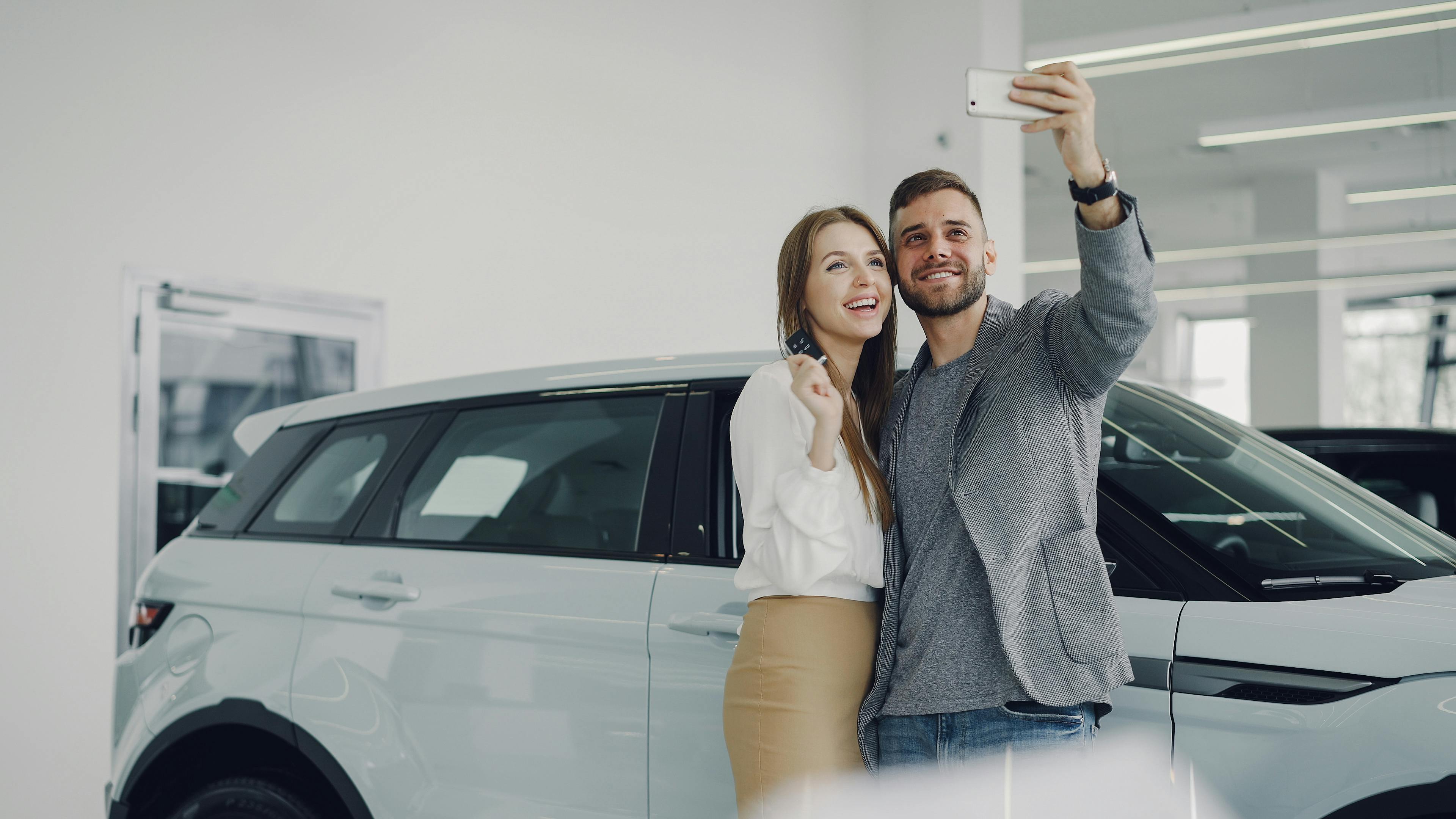 30 Used Car Buying Tips That Will Save You THOUSANDS (zBmjqOyiTJ) — Photo by Vitaly Gariev on Pexels