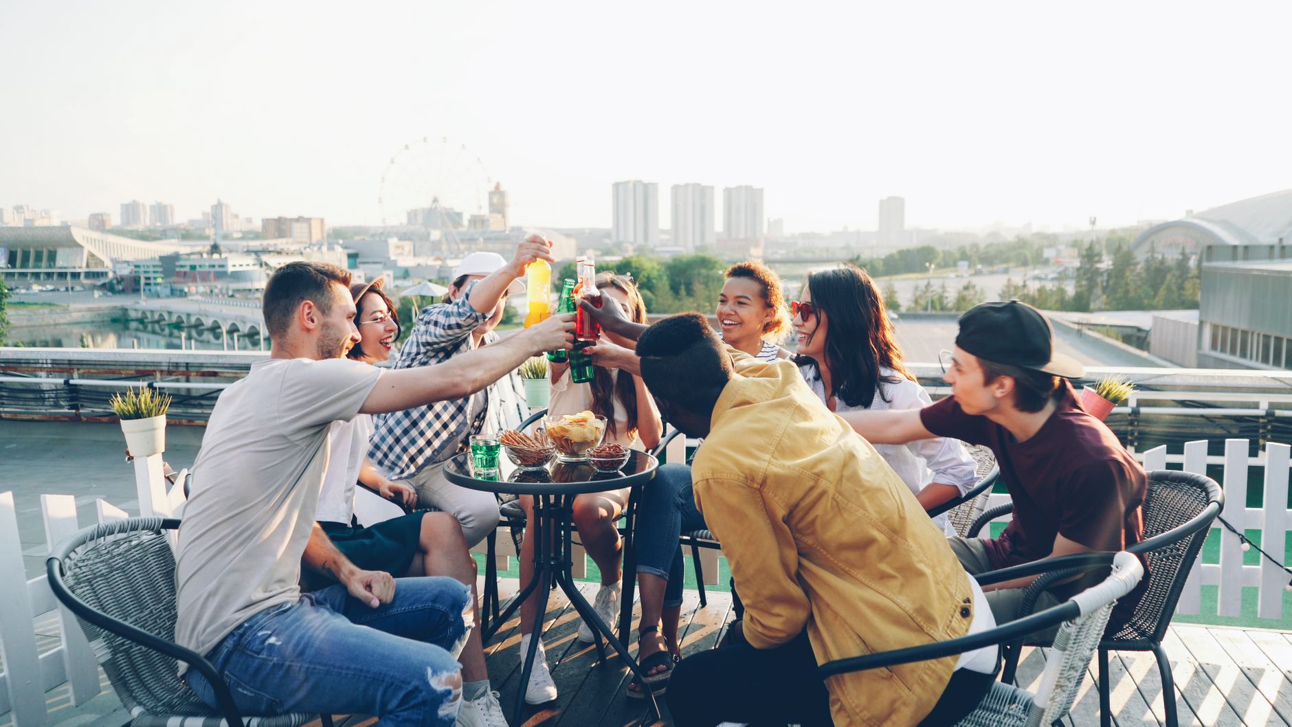 6 Best Rooftop Bars in Gurugram