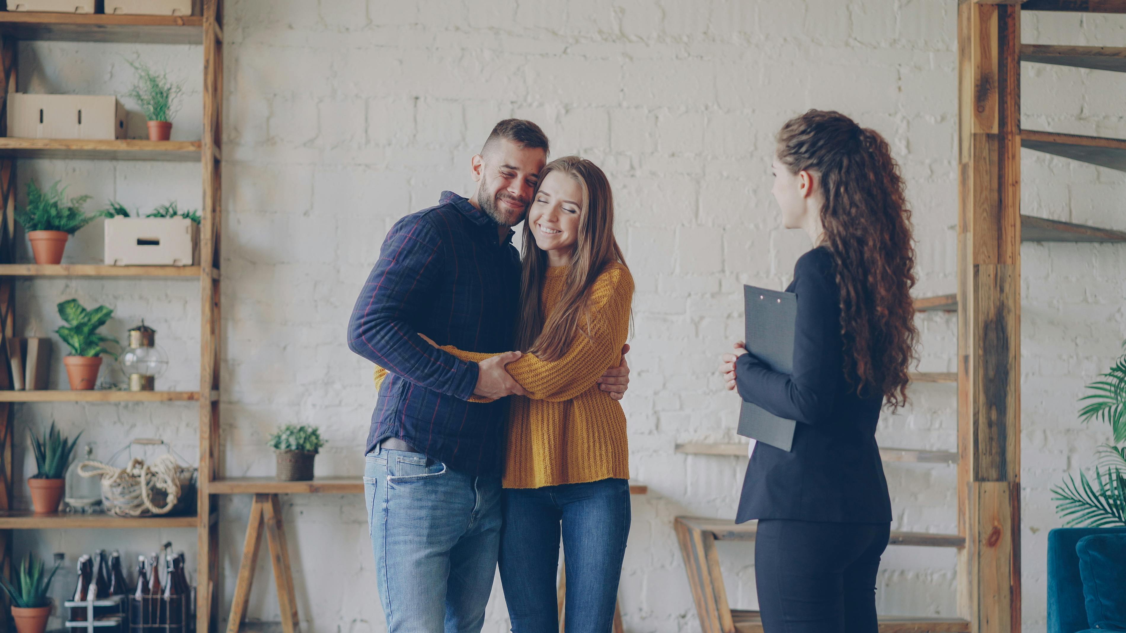 family law prenuptial agreements — Photo by Vitaly Gariev on Pexels