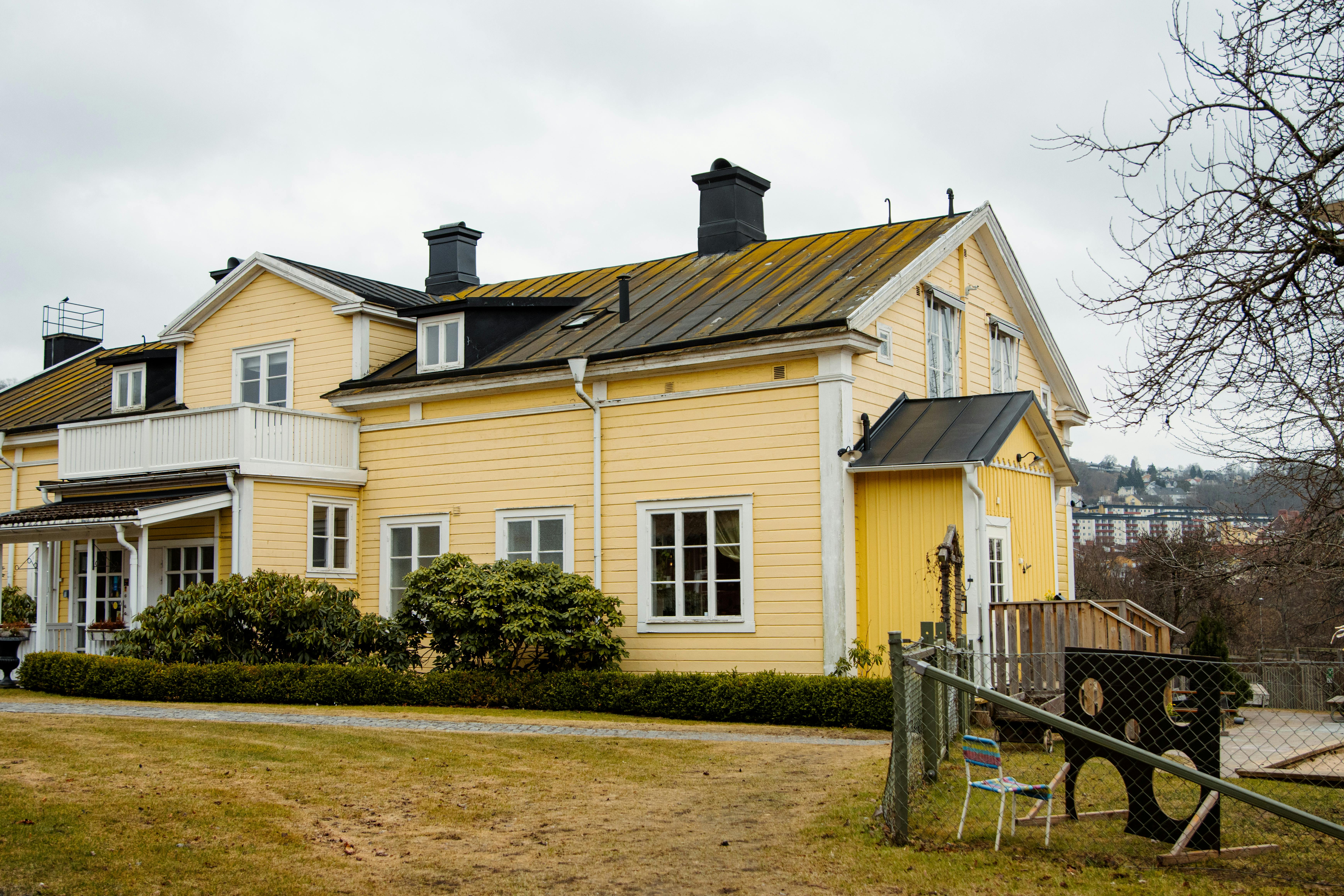 Hufvudstaden Q1 rent income from property management SEK 634 mln — Photo by Efrem  Efre on Pexels