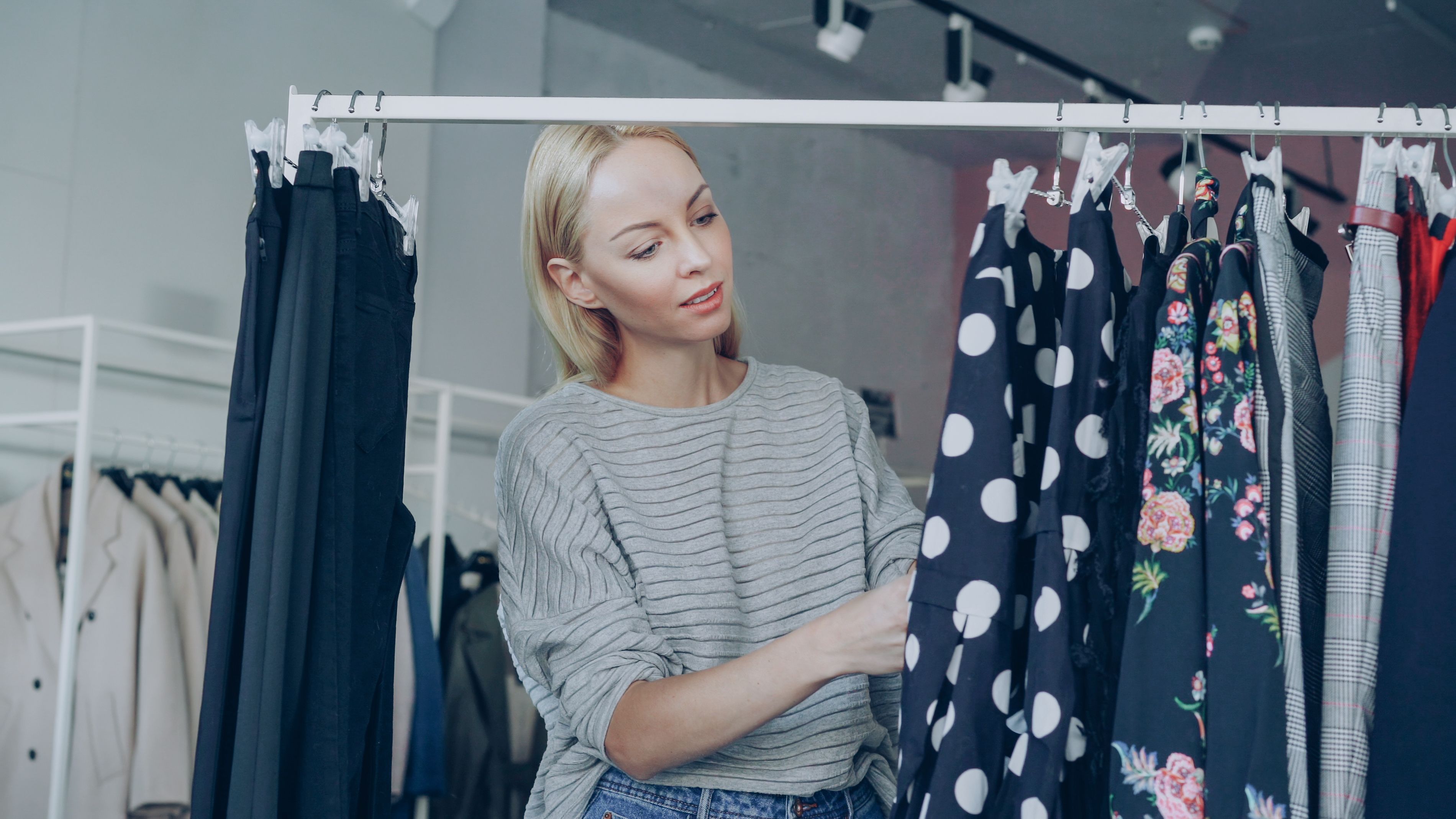 fashion wardrobe — Photo by Vitaly Gariev on Pexels