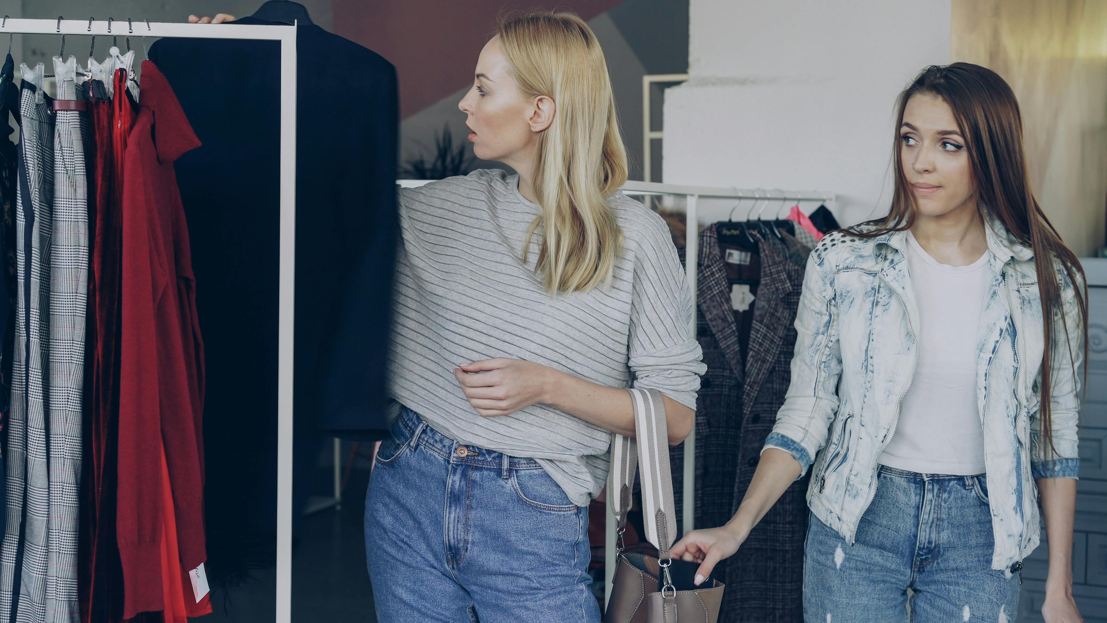 fashion wardrobe — Photo by Vitaly Gariev on Pexels