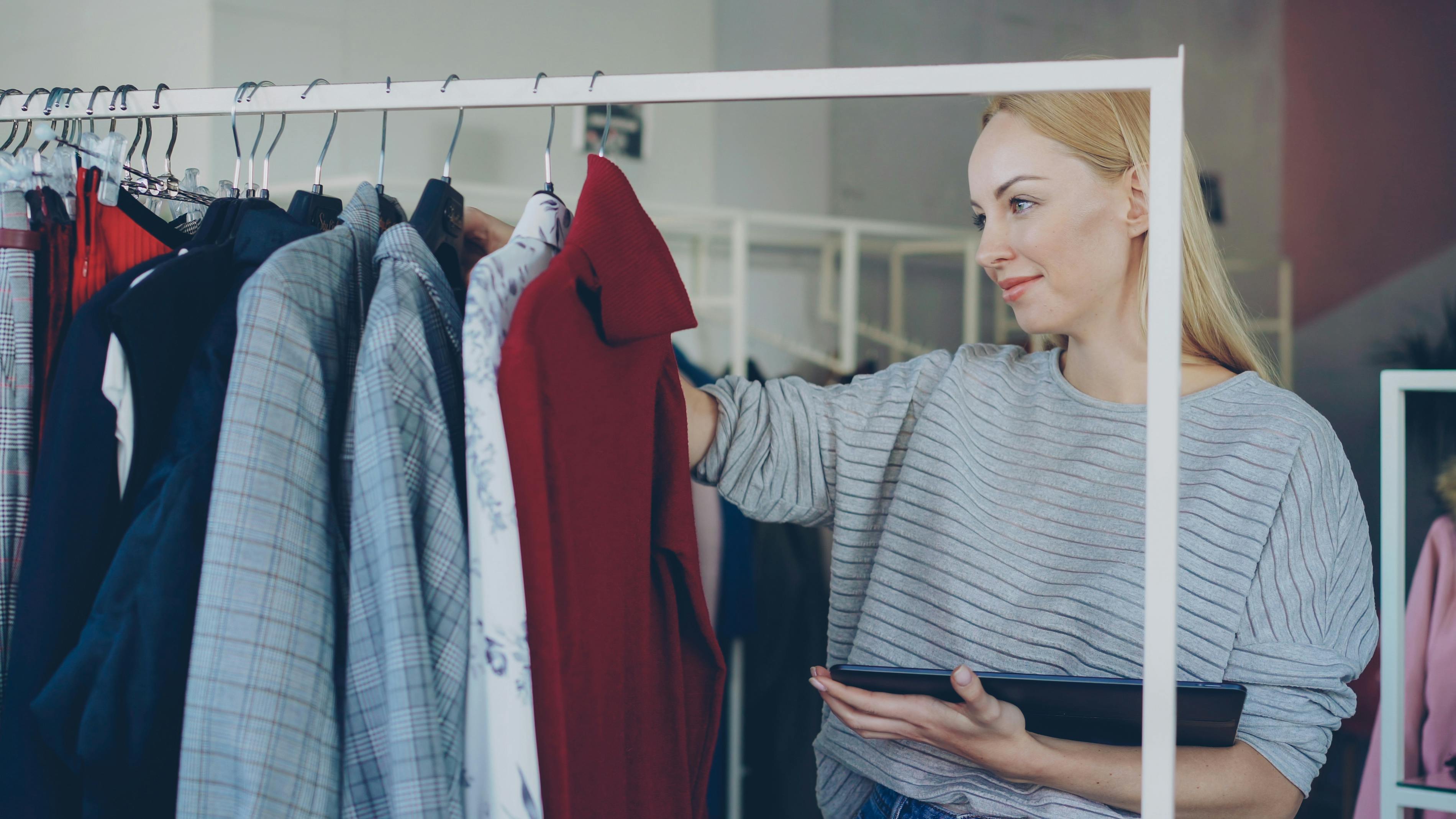 Meghan Markle Is Selling Her Wardrobe On AI Fashion Platform OneOff, And You Can Shop It Now — Photo by Vitaly Gariev on Pexe