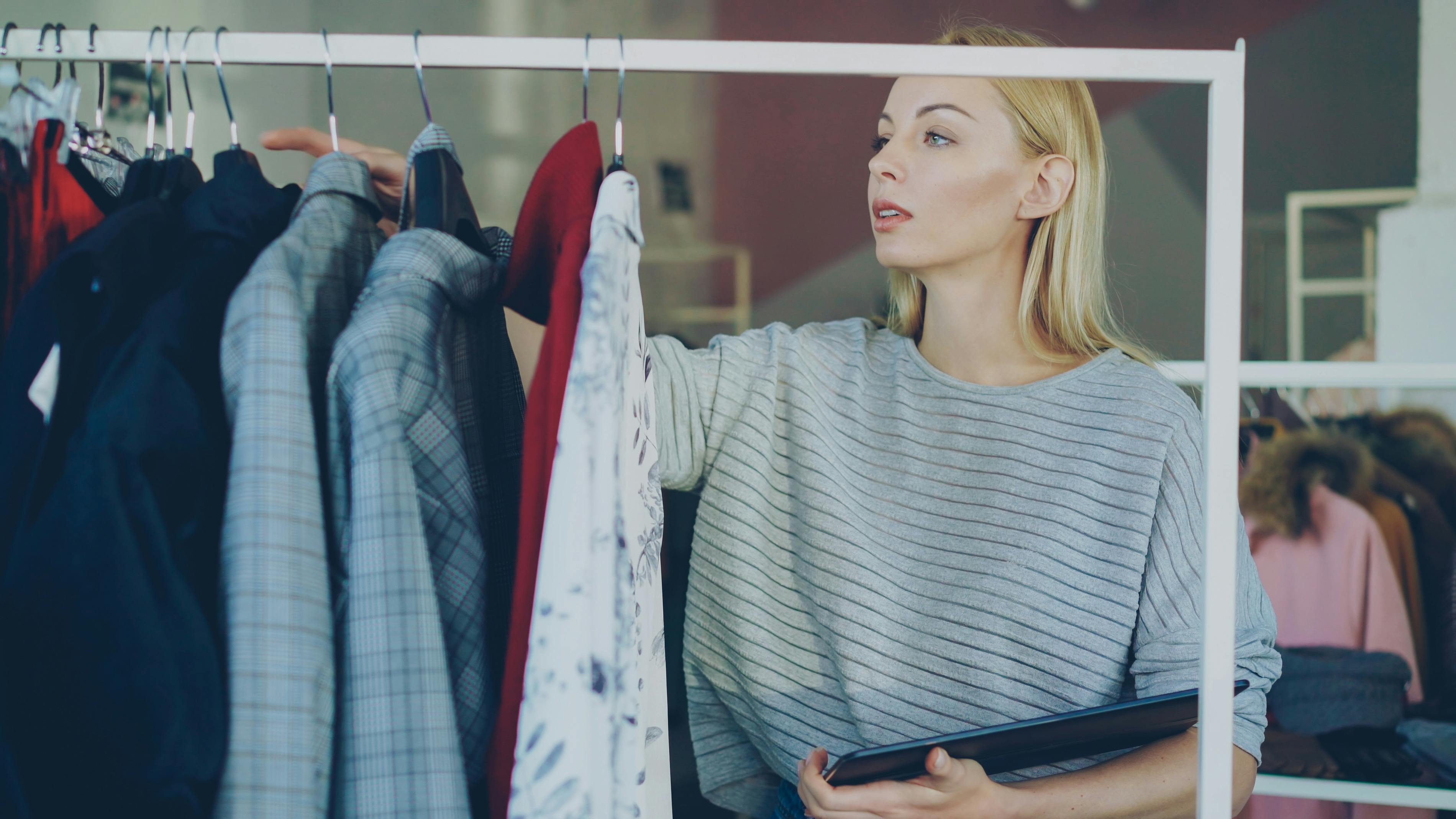 Meghan Markle Is Selling Her Wardrobe On AI Fashion Platform OneOff, And You Can Shop It Now — Photo by Vitaly Gariev on Pexe