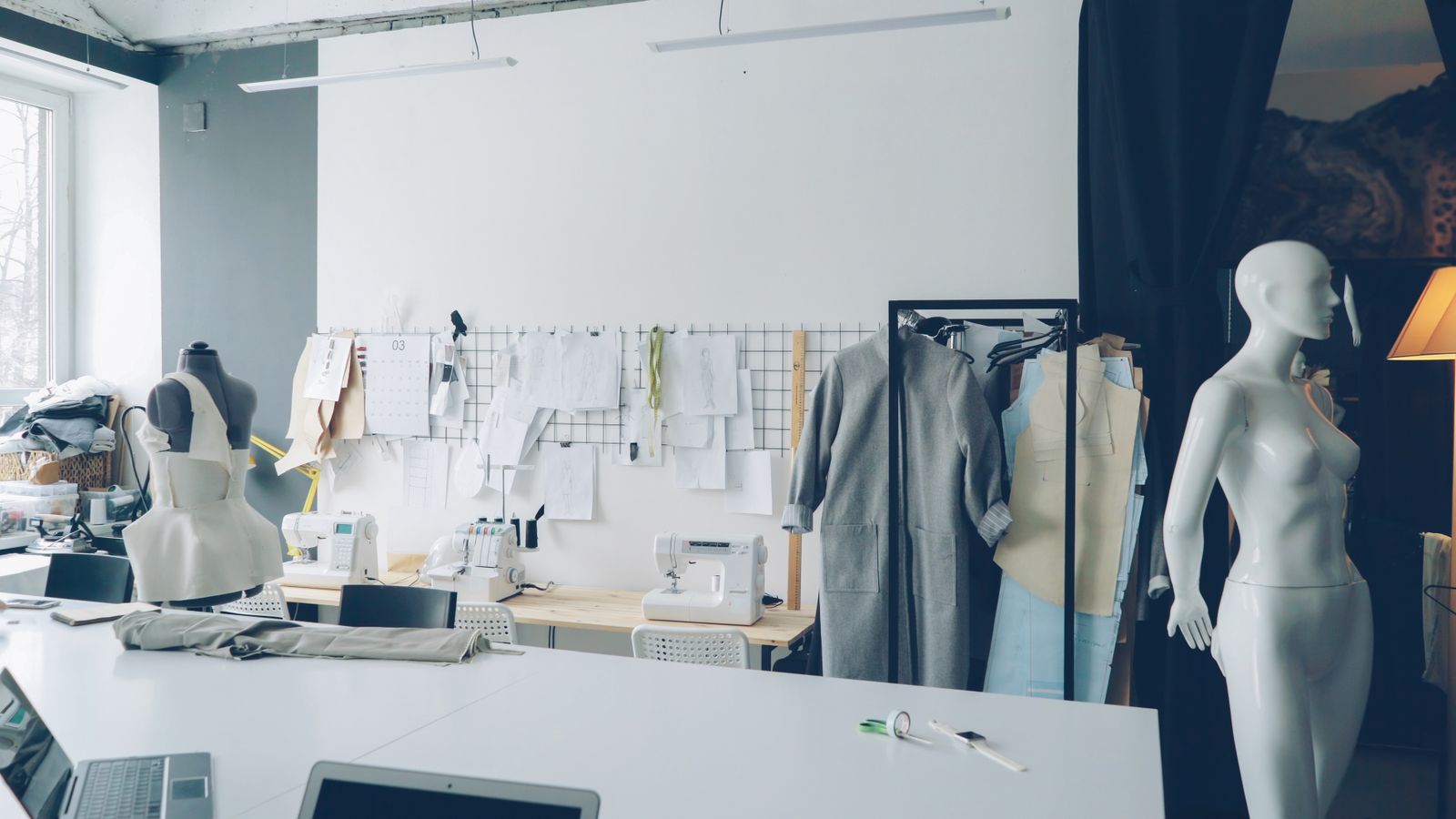 BA (Hons) Business and Management for Creatives