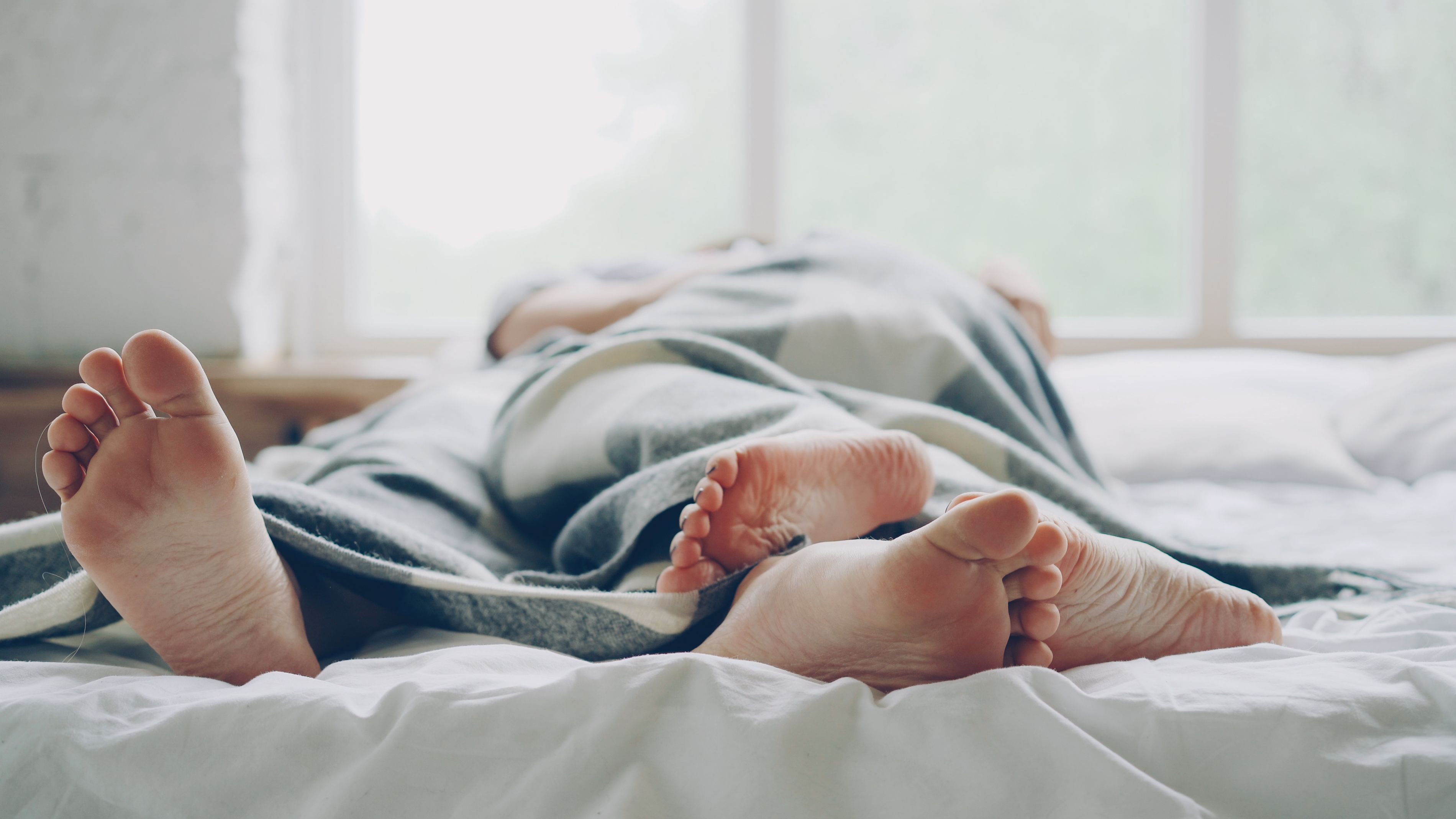 A kinder way to think about a mindful stretch at your desk when time is short