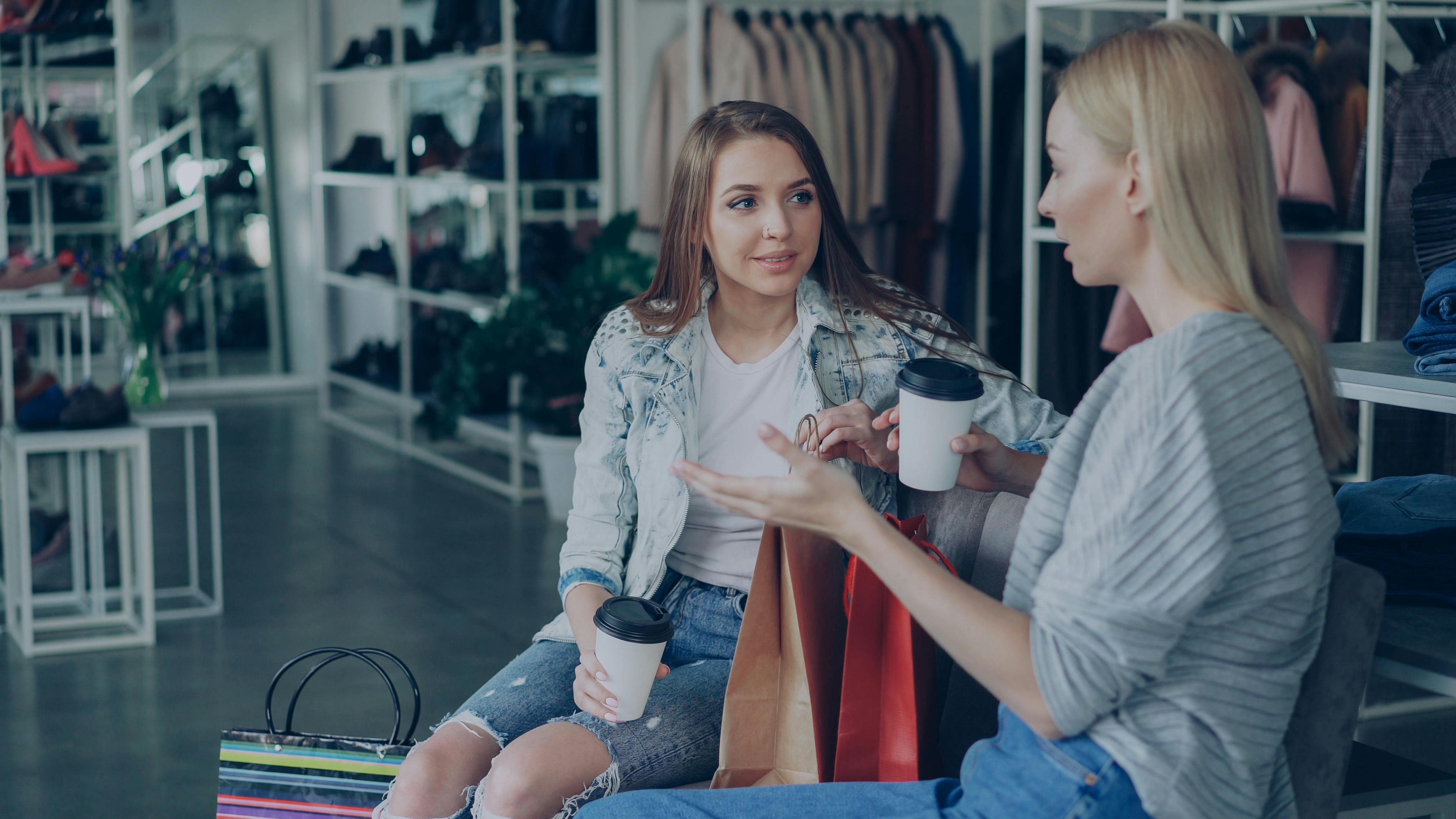 general lifestyle shop online legit — Photo by Vitaly Gariev on Pexels