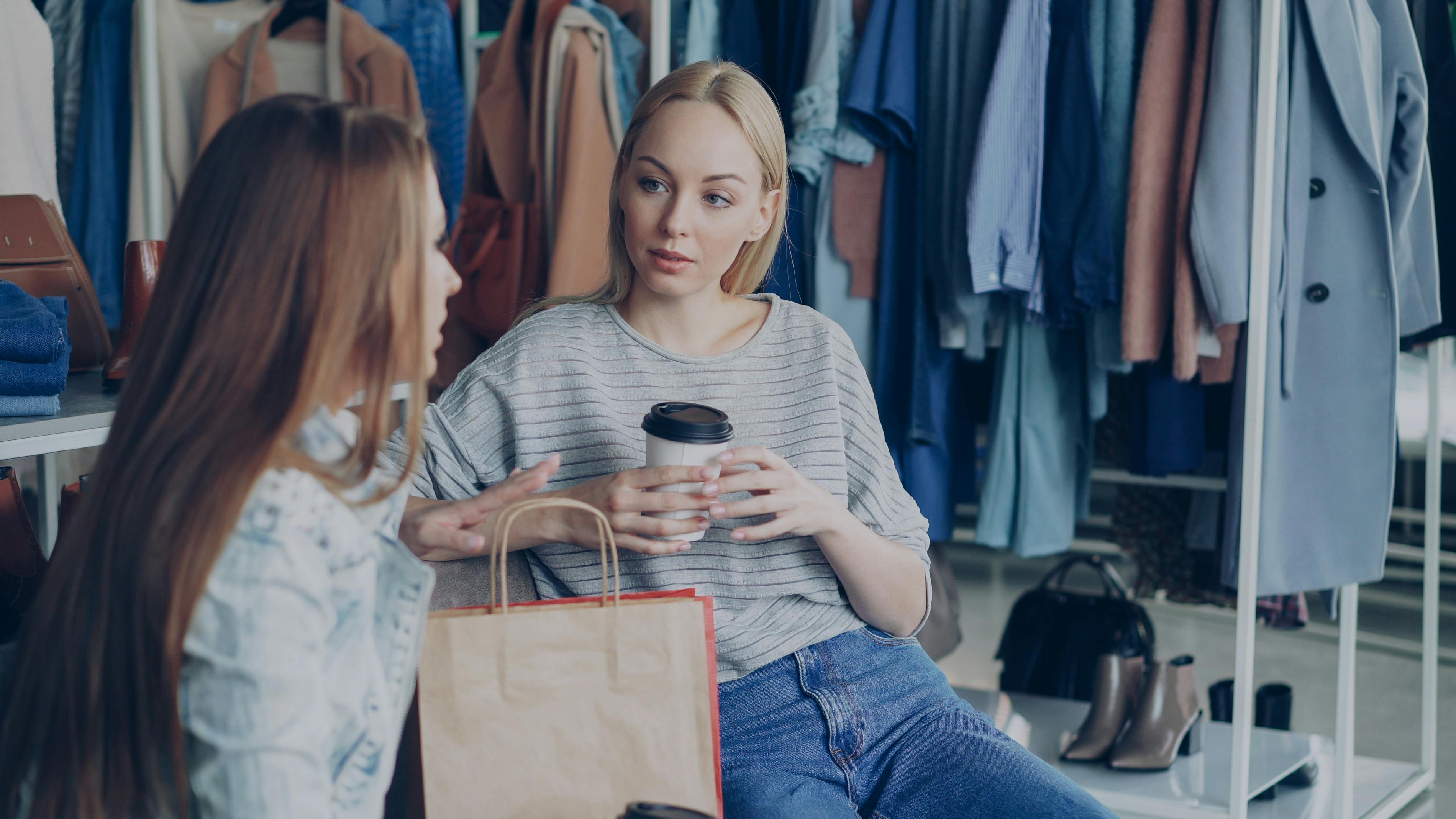 Best Women’s Clothing Subscription Boxes 2026: 6 Fashion Expert Picks — Photo by Vitaly Gariev on Pexels