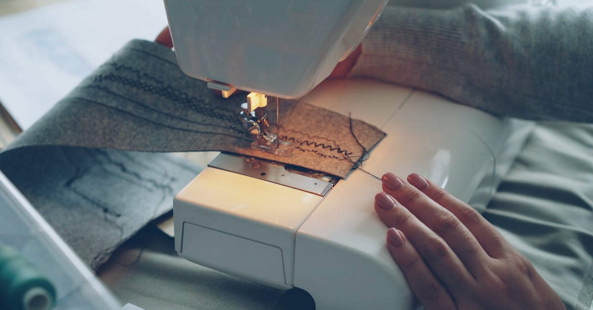 南應大推3項親子舊衣再生計畫 用縫紉刺繡實踐永續生活