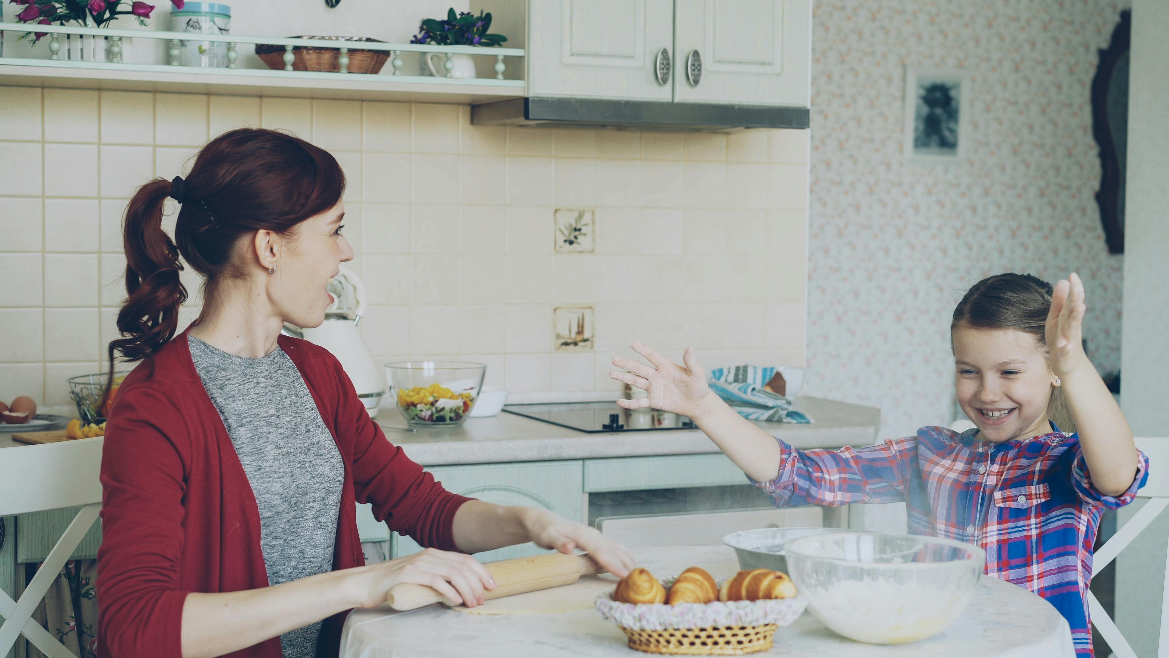 home cooking budget-friendly recipes — Photo by Vitaly Gariev on Pexels