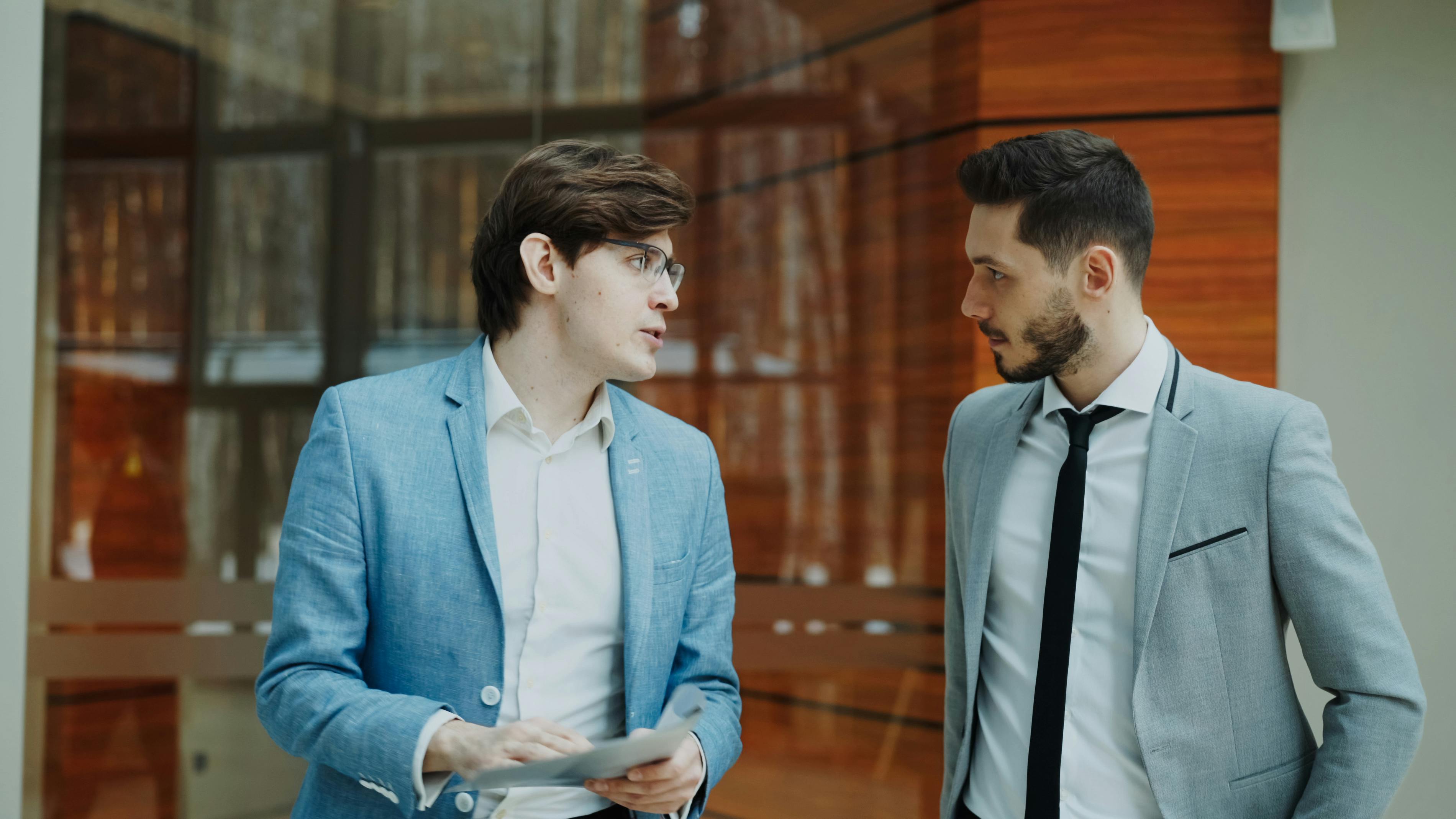 CPQ for SaaS Companies, Best CPQ SaaS Solutions in 2023 — Photo by Vitaly Gariev on Pexels