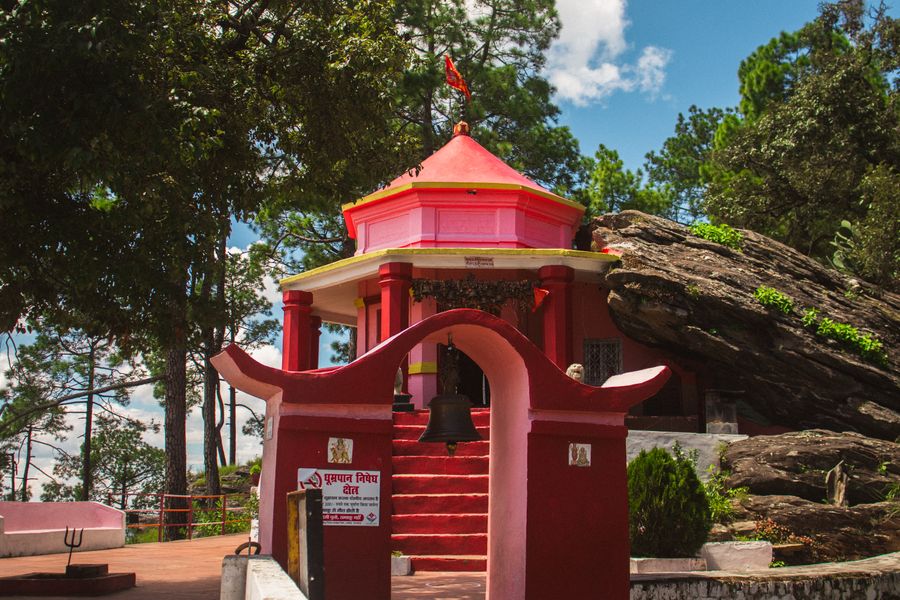 Kasar Devi (Almora) photo 3