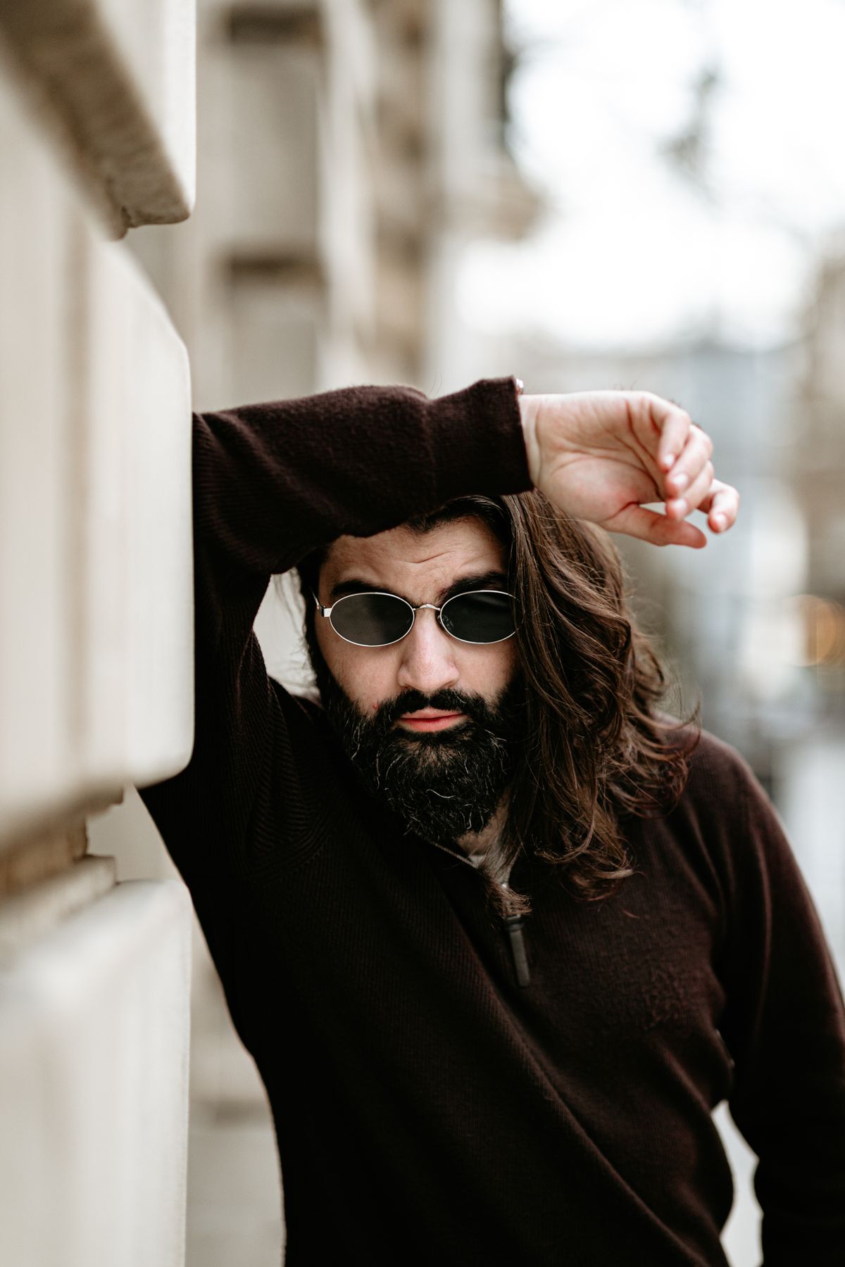Man wearing sunglasses on the street