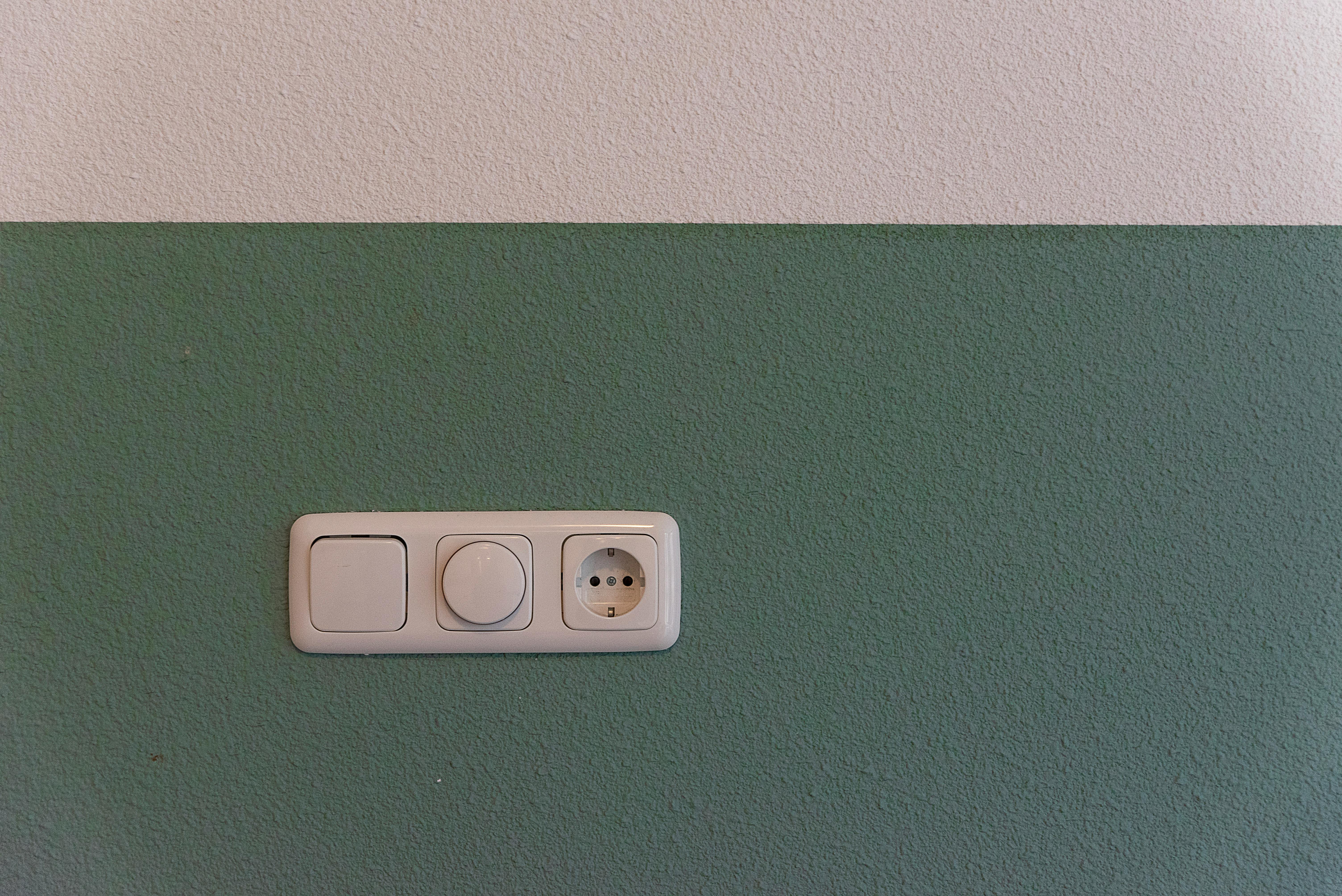 Best Outlet Covers for Baby (2026): Childproofing Plug Covers