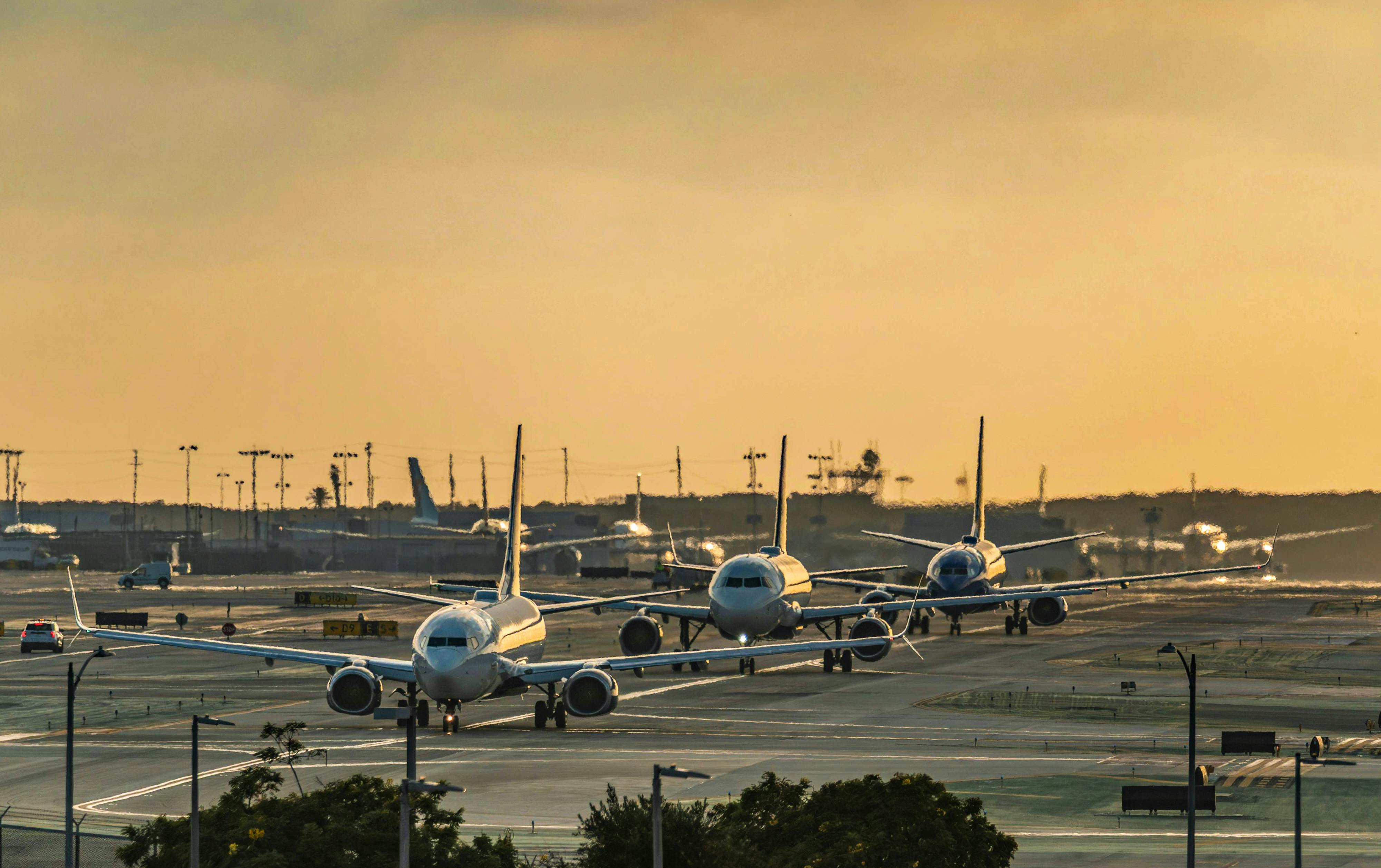 General Aviation Market Outlook: Private Air Travel Demand and Growth Opportunities — Photo by Soly Moses on Pexels