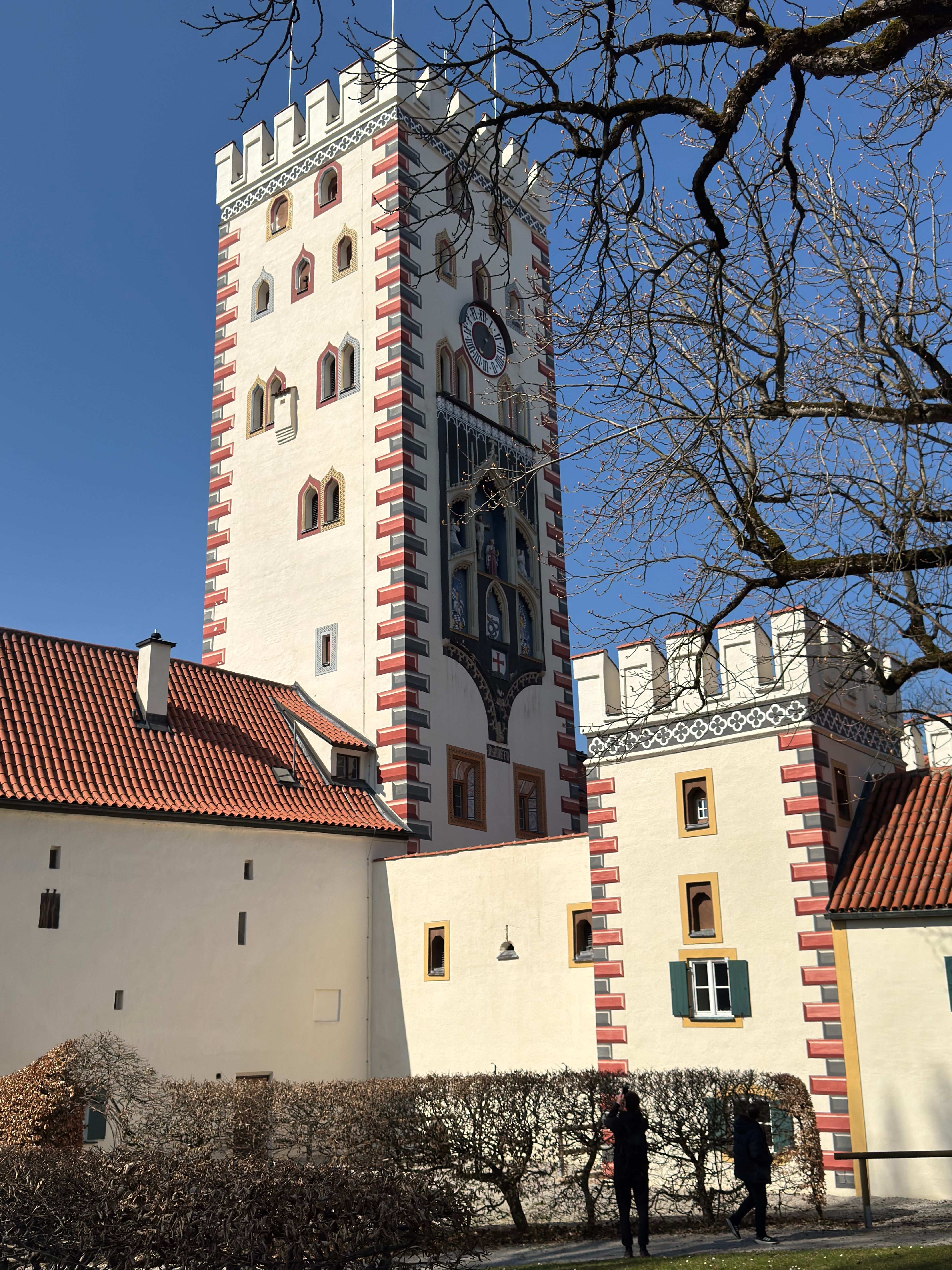 Schloss Kaltenberg Tower in Bavarian Sunlight · Free Stock Photo
