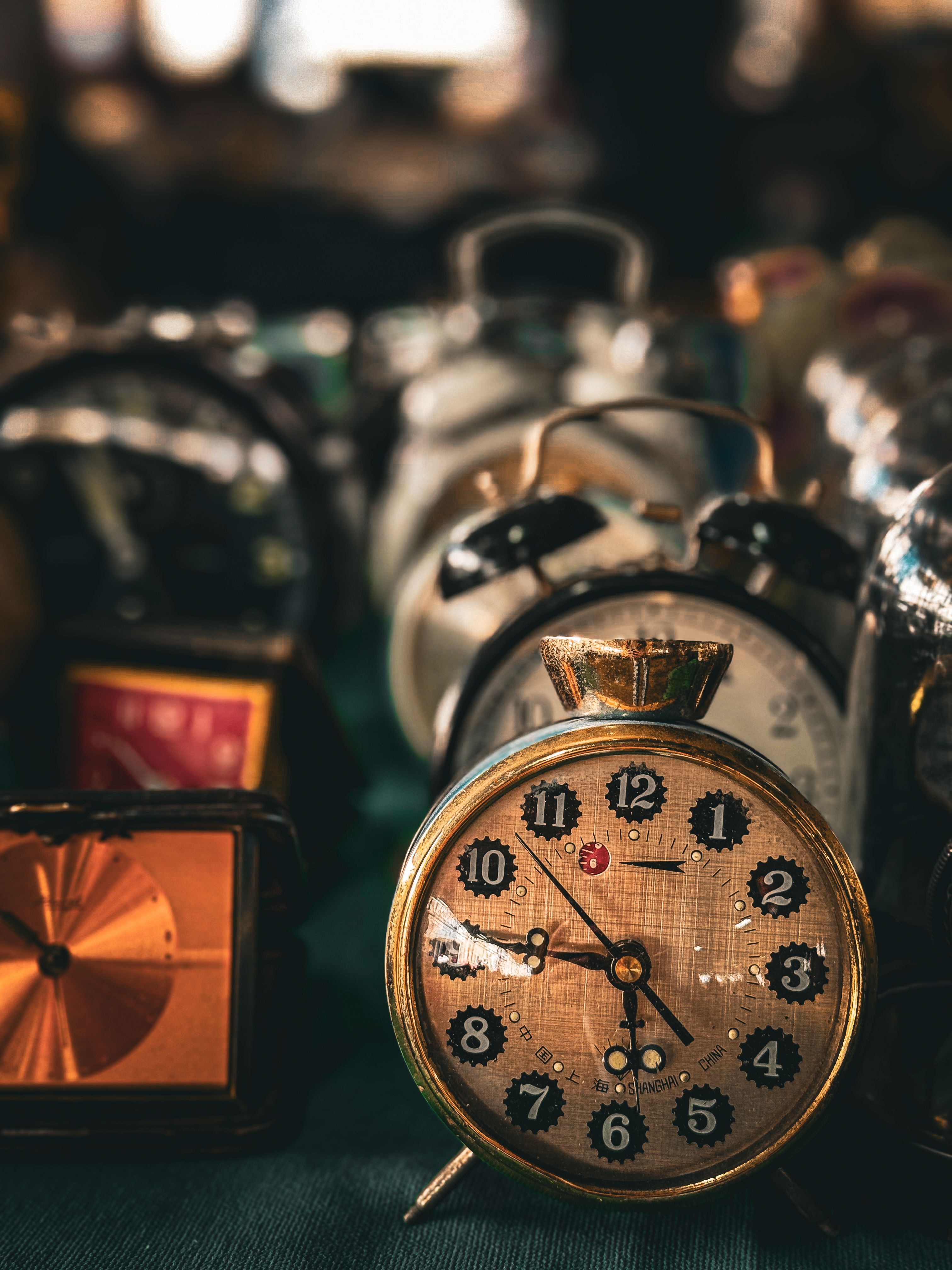 Los ocho relojes atómicos más exactos y su influencia en la ciencia