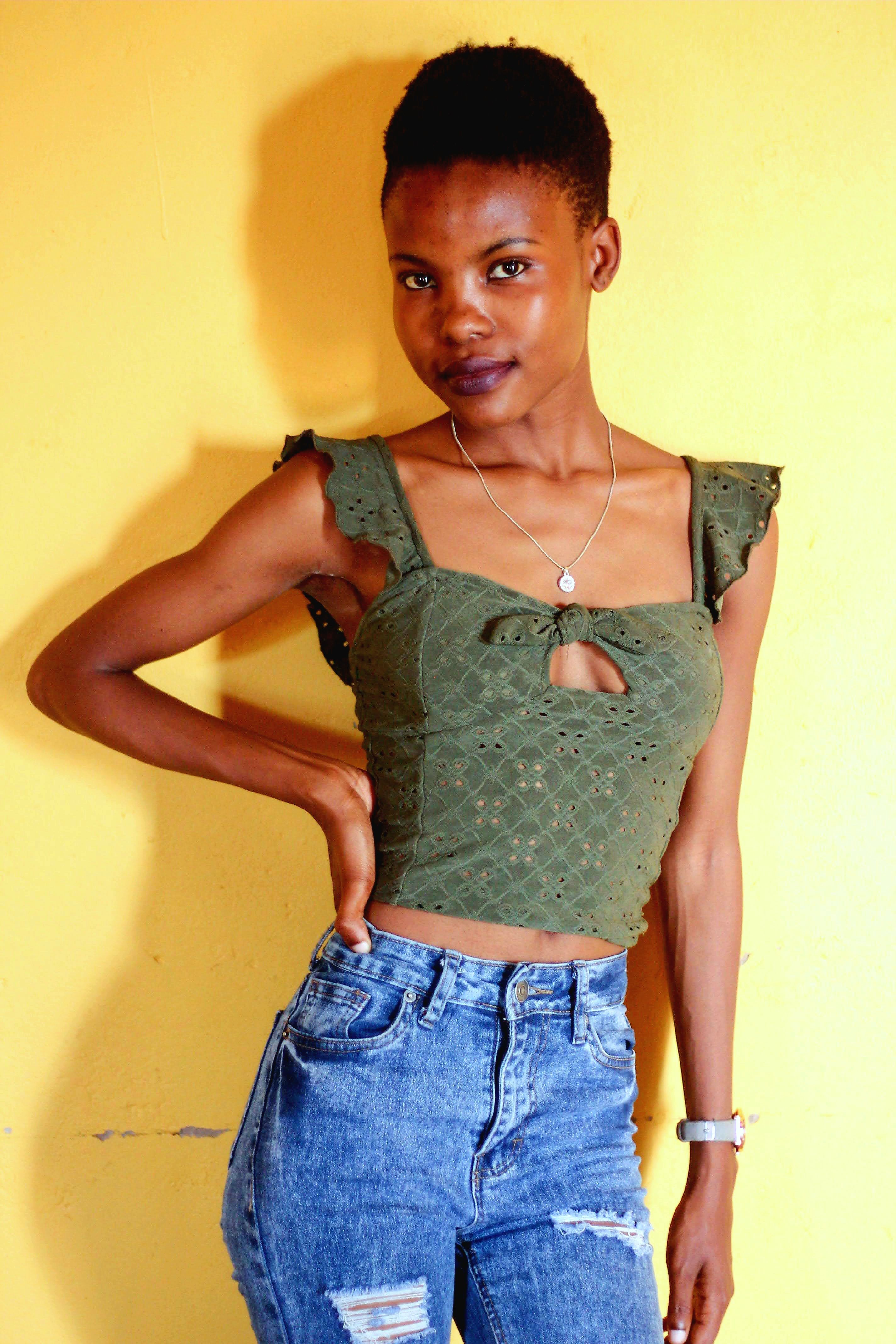 Camisetas e Blusas
