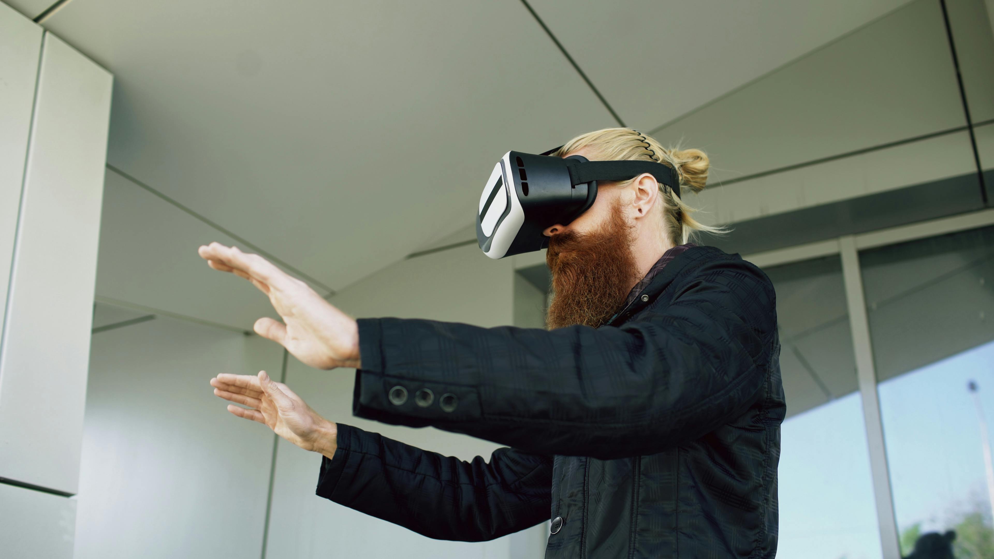 Emerging technology trends brands and agencies need to know about — Photo by Vitaly Gariev on Pexels