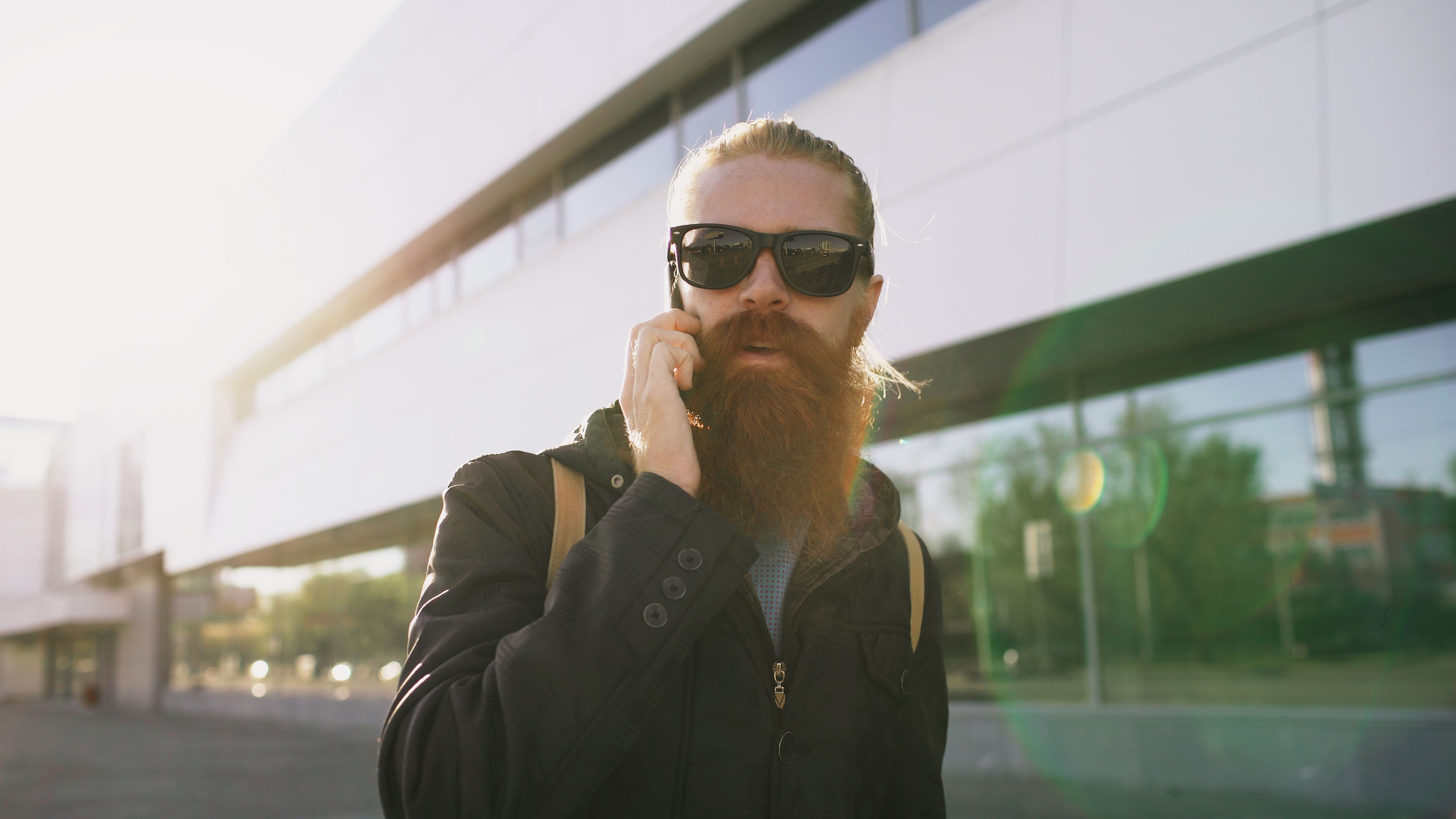 general lifestyle shop phone number — Photo by Vitaly Gariev on Pexels