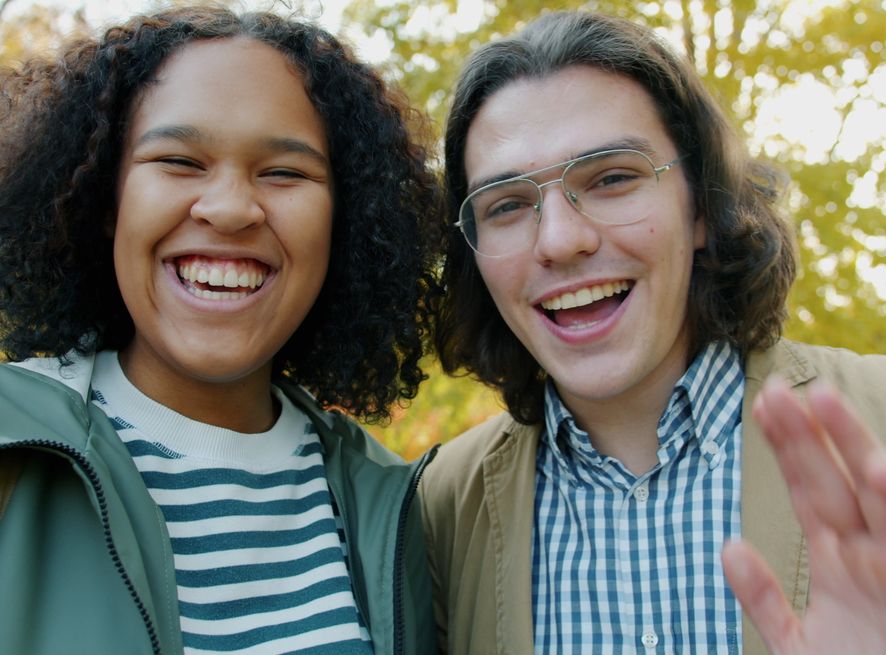 couple using smartphone for online dating