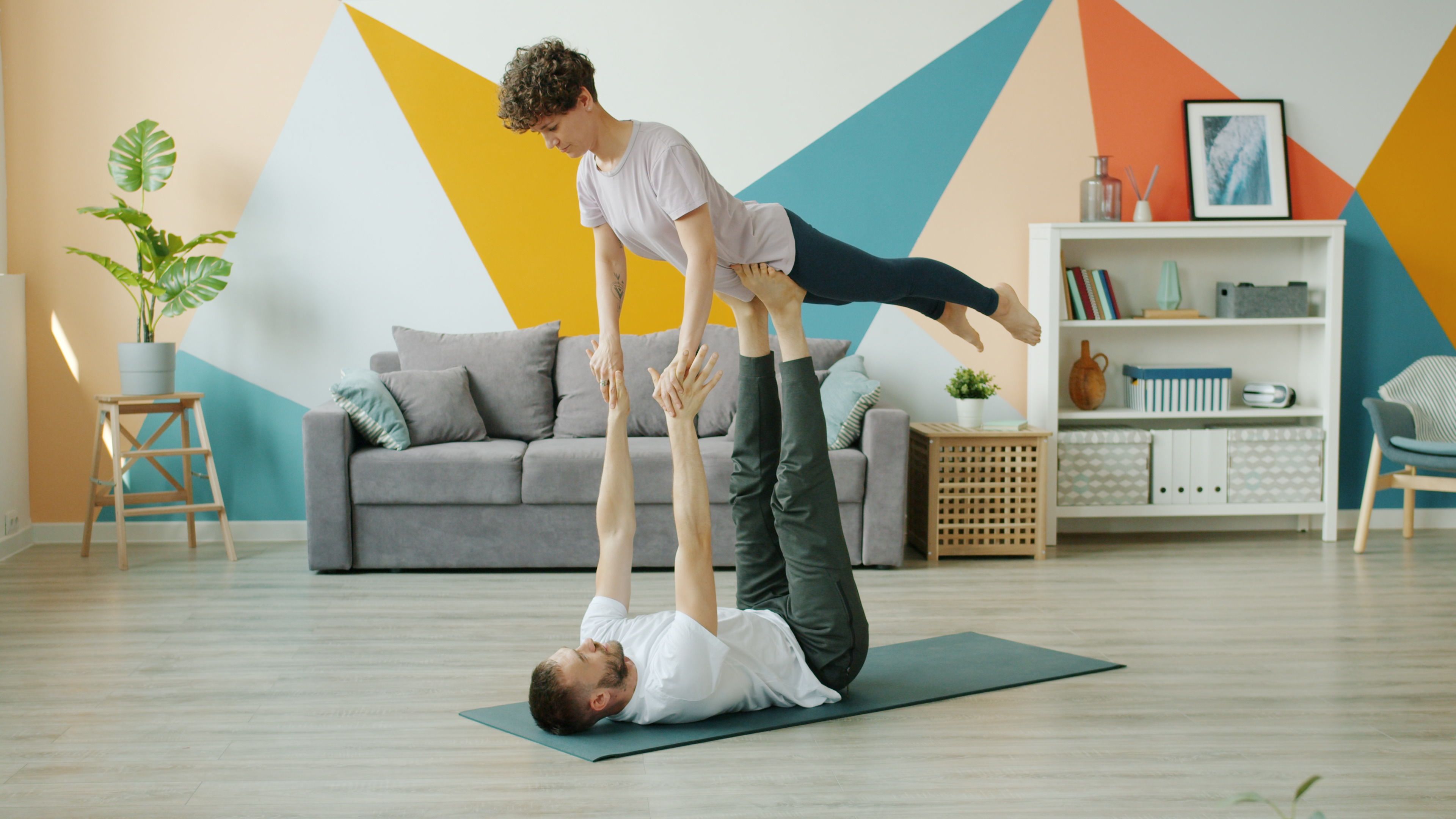 11 Bodyweight Core Exercises More Effective Than Sit-Ups — Photo by Vitaly Gariev on Pexels
