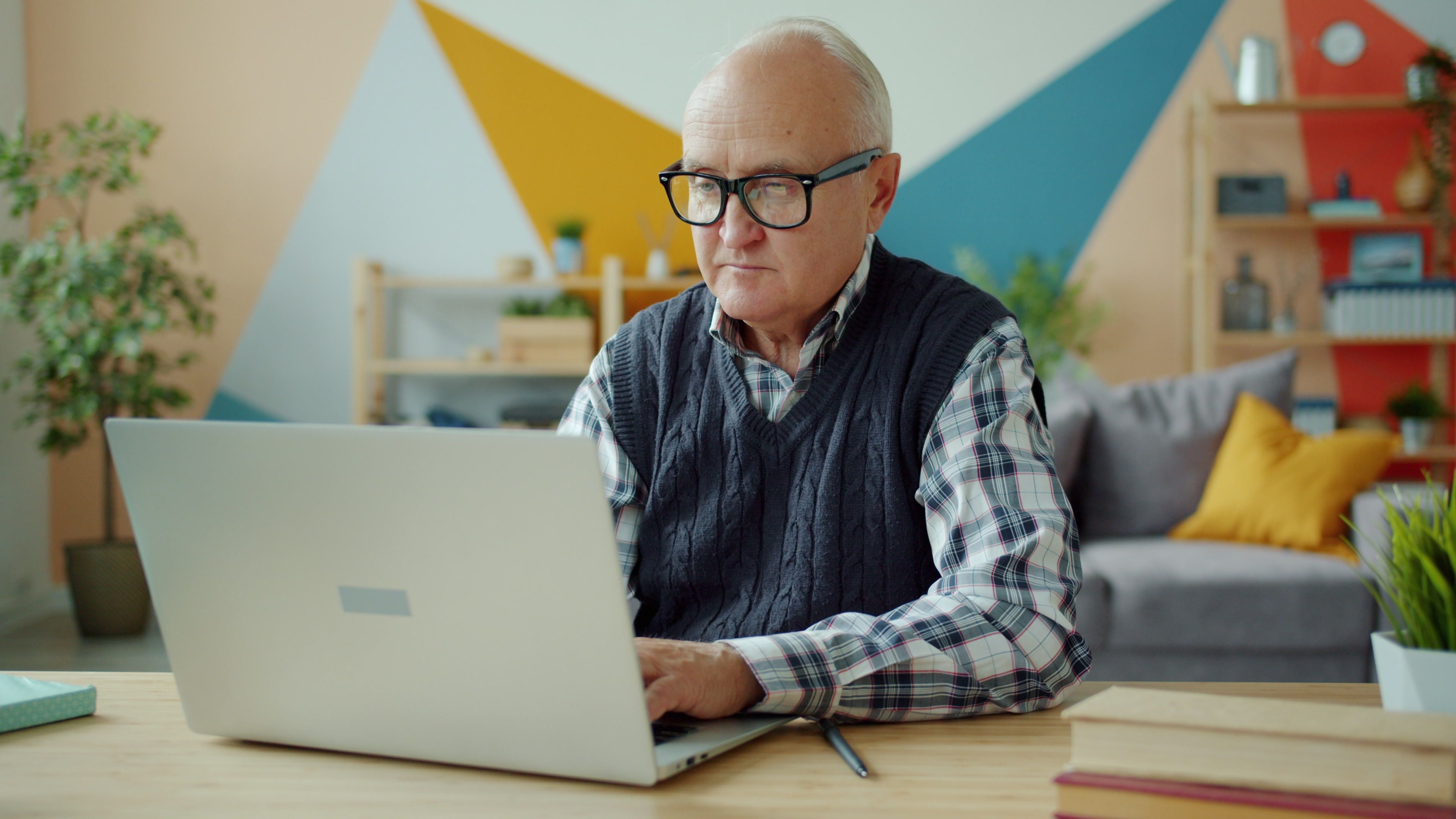 Study shows working from home has potential to significantly boost productivity — Photo by Vitaly Gariev on Pexels