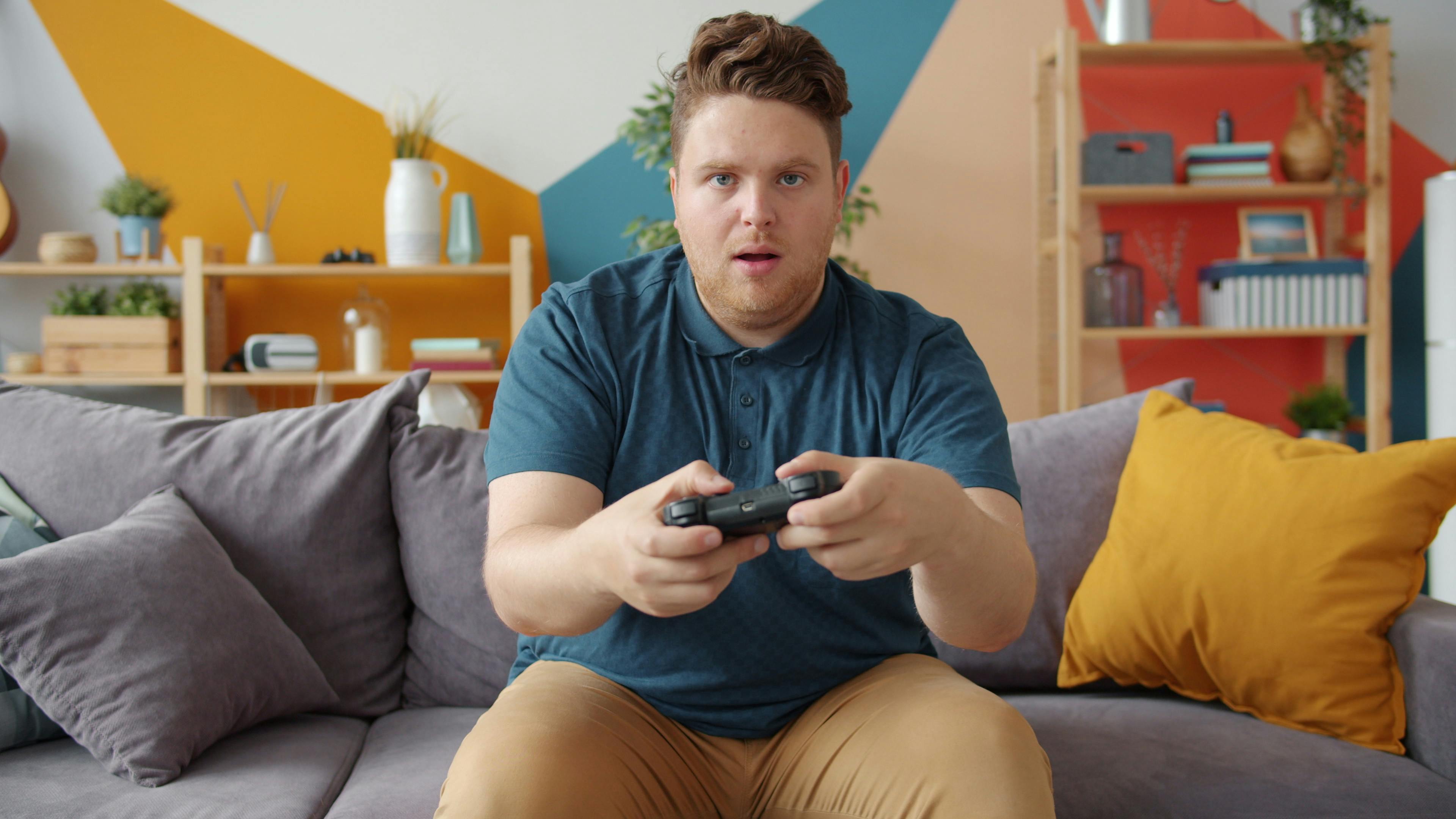 Influencer Marketing for Games: Best Gaming Influencer Guide (2026) — Photo by Vitaly Gariev on Pexels