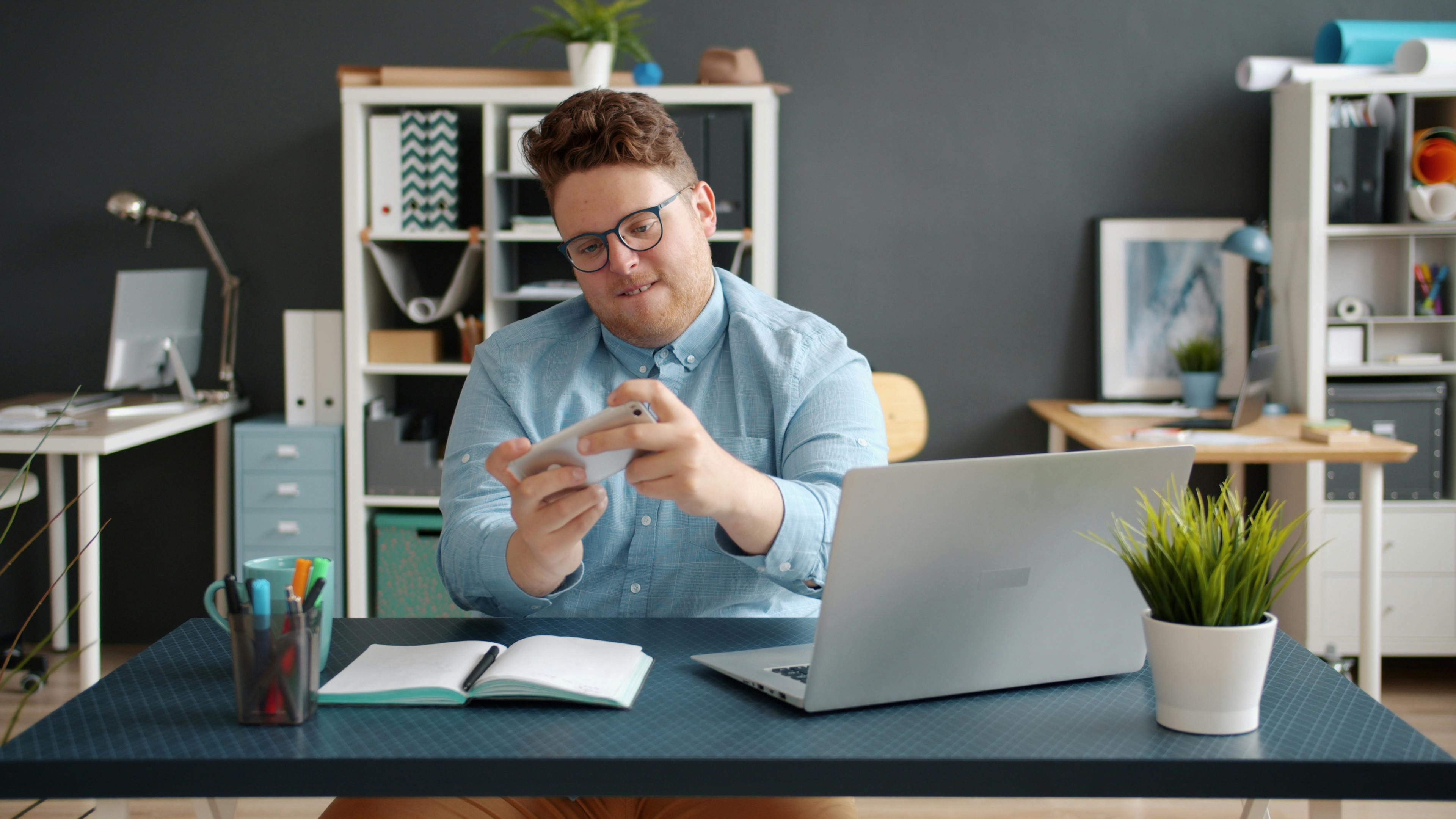 Study shows working from home has potential to significantly boost productivity — Photo by Vitaly Gariev on Pexels