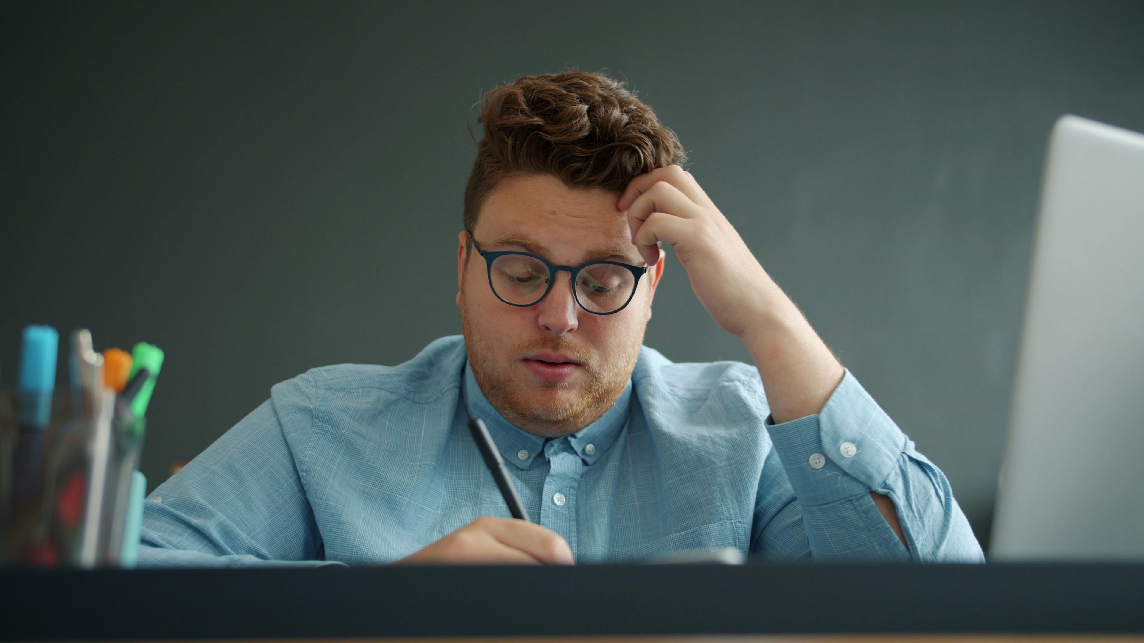 Ruiz: “Taking difficult decisions may change your career path for the better” — Photo by Vitaly Gariev on Pexels