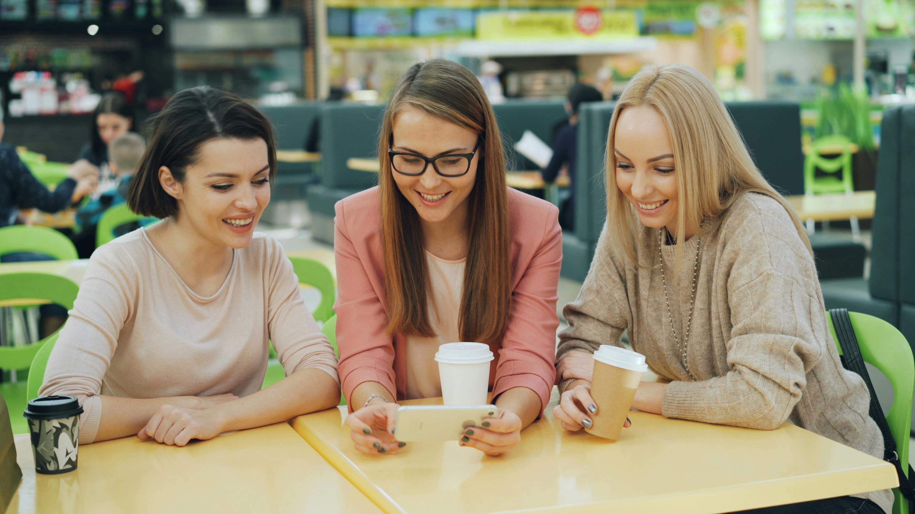 Leveraging social insights and technology to meet changing consumer behaviours — Photo by Vitaly Gariev on Pexels