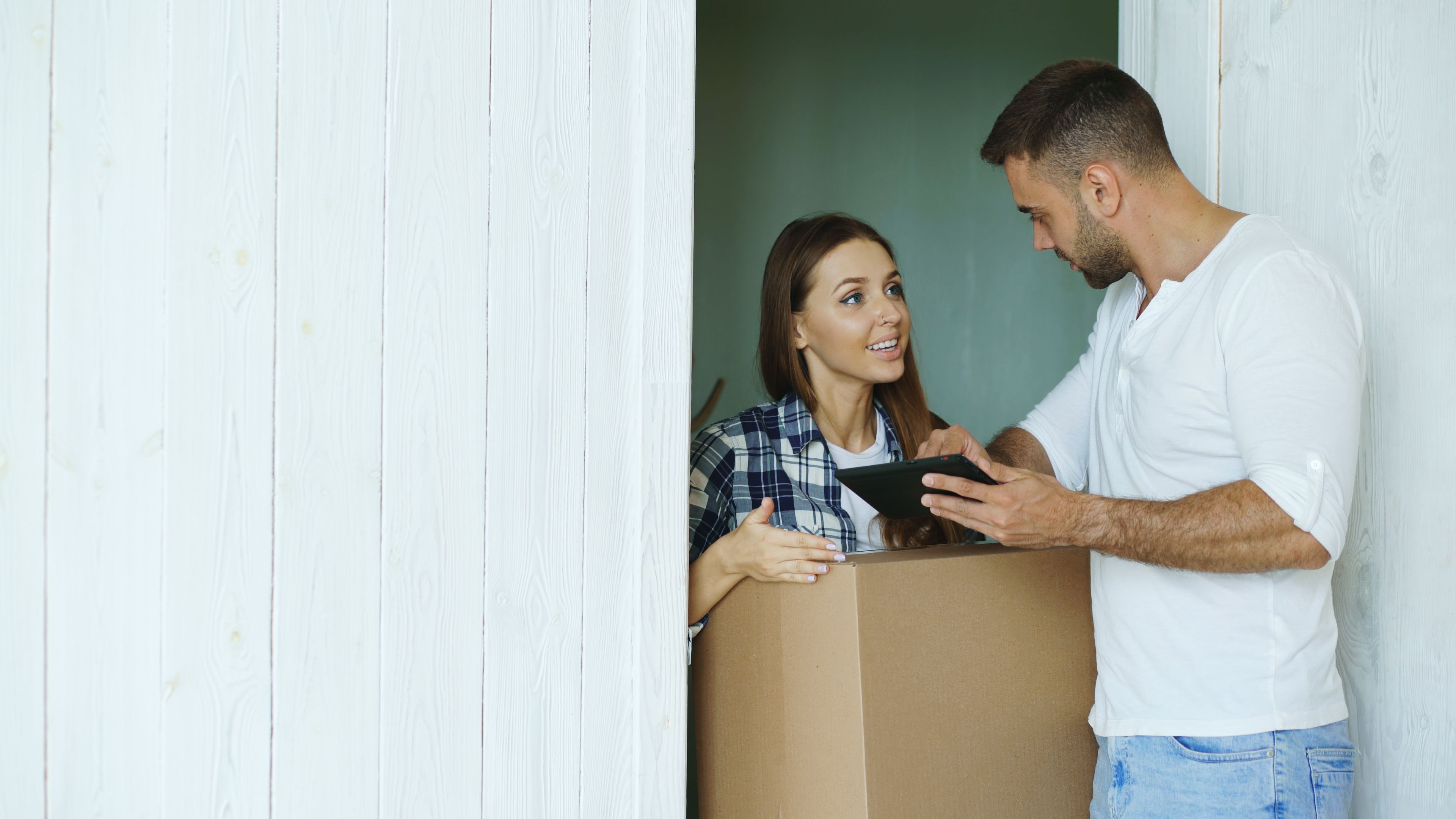 Amazon sneakily slashed home organization finds by up to 50% ahead of spring cleaning — Photo by Vitaly Gariev on Pexels