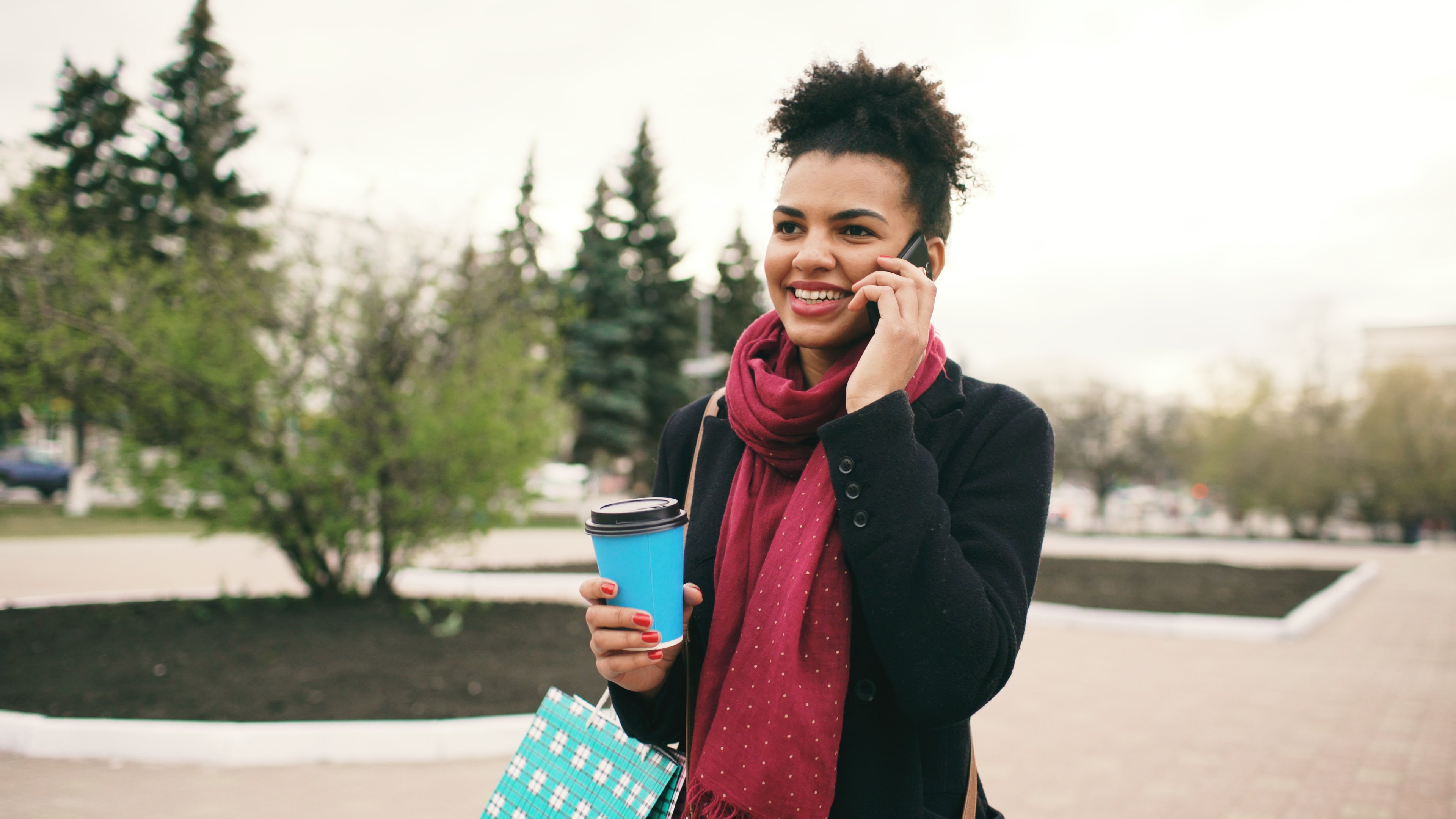 general lifestyle shop phone number — Photo by Vitaly Gariev on Pexels