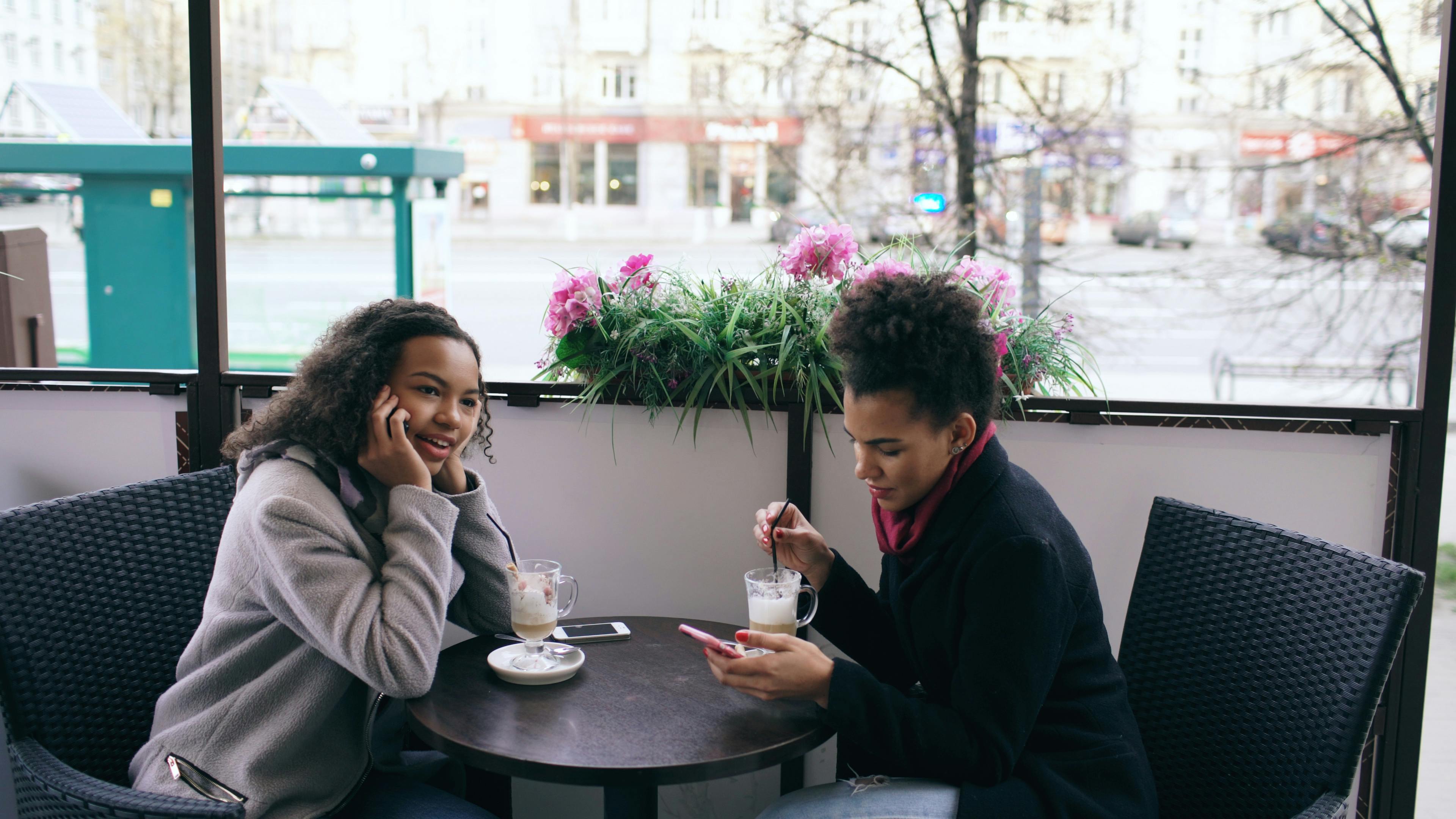 Tinder's Astrology Mode: A Quick Fix for a Deeper Engagement Problem