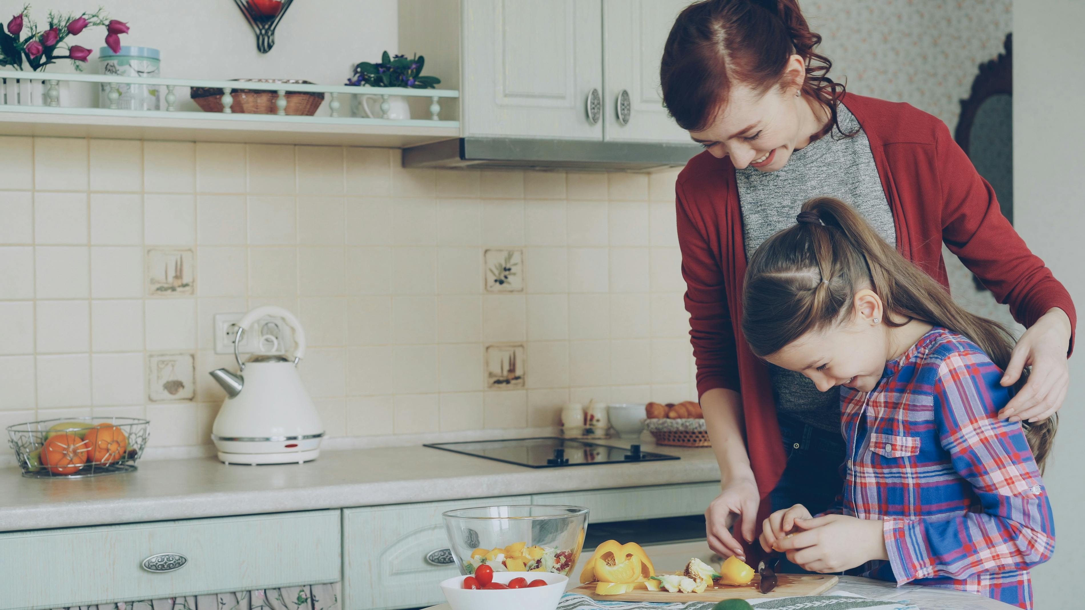 Easy recipes for a budget-friendly Mother’s Day gathering — Photo by Vitaly Gariev on Pexels