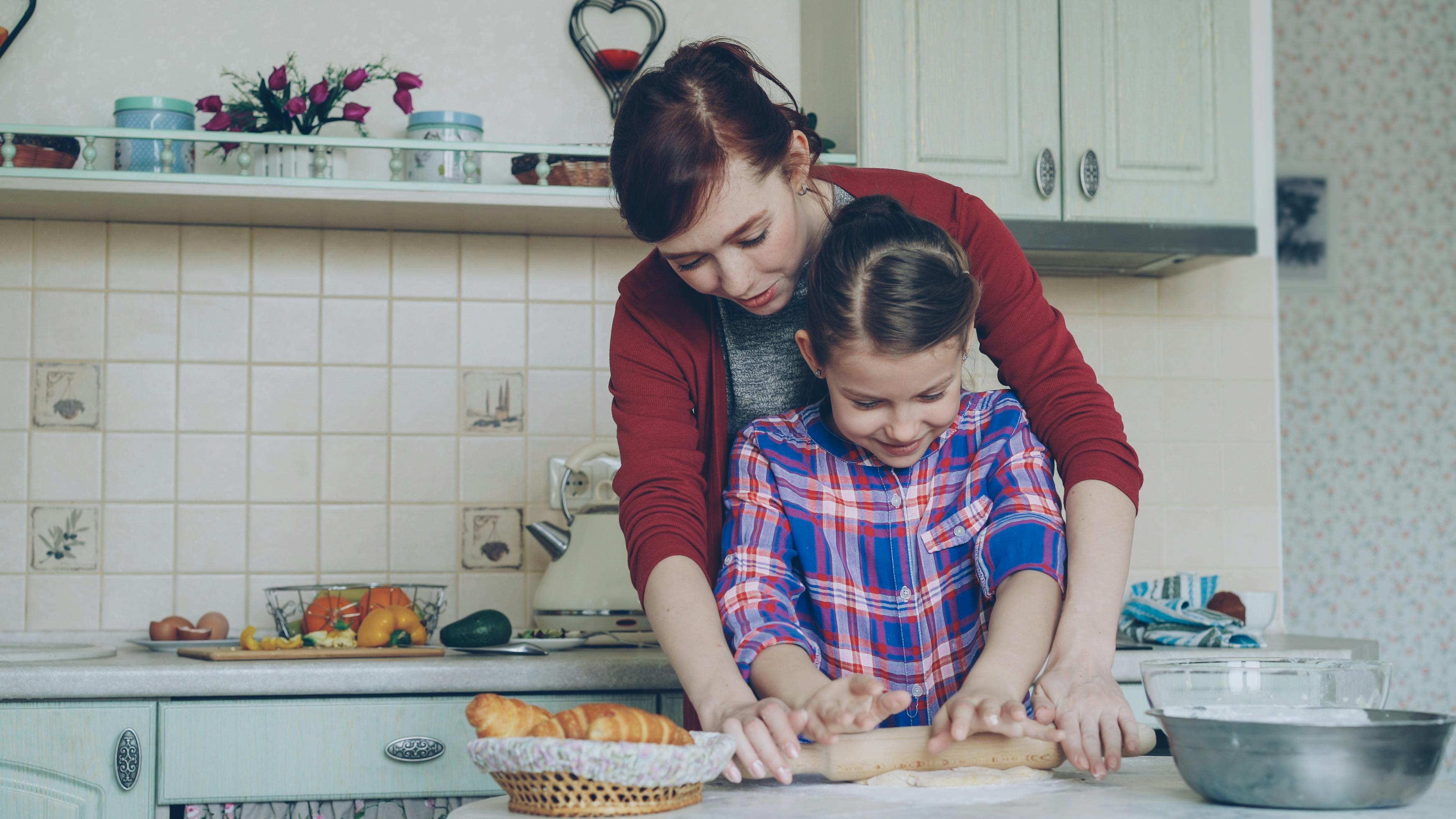 household budgeting — Photo by Vitaly Gariev on Pexels