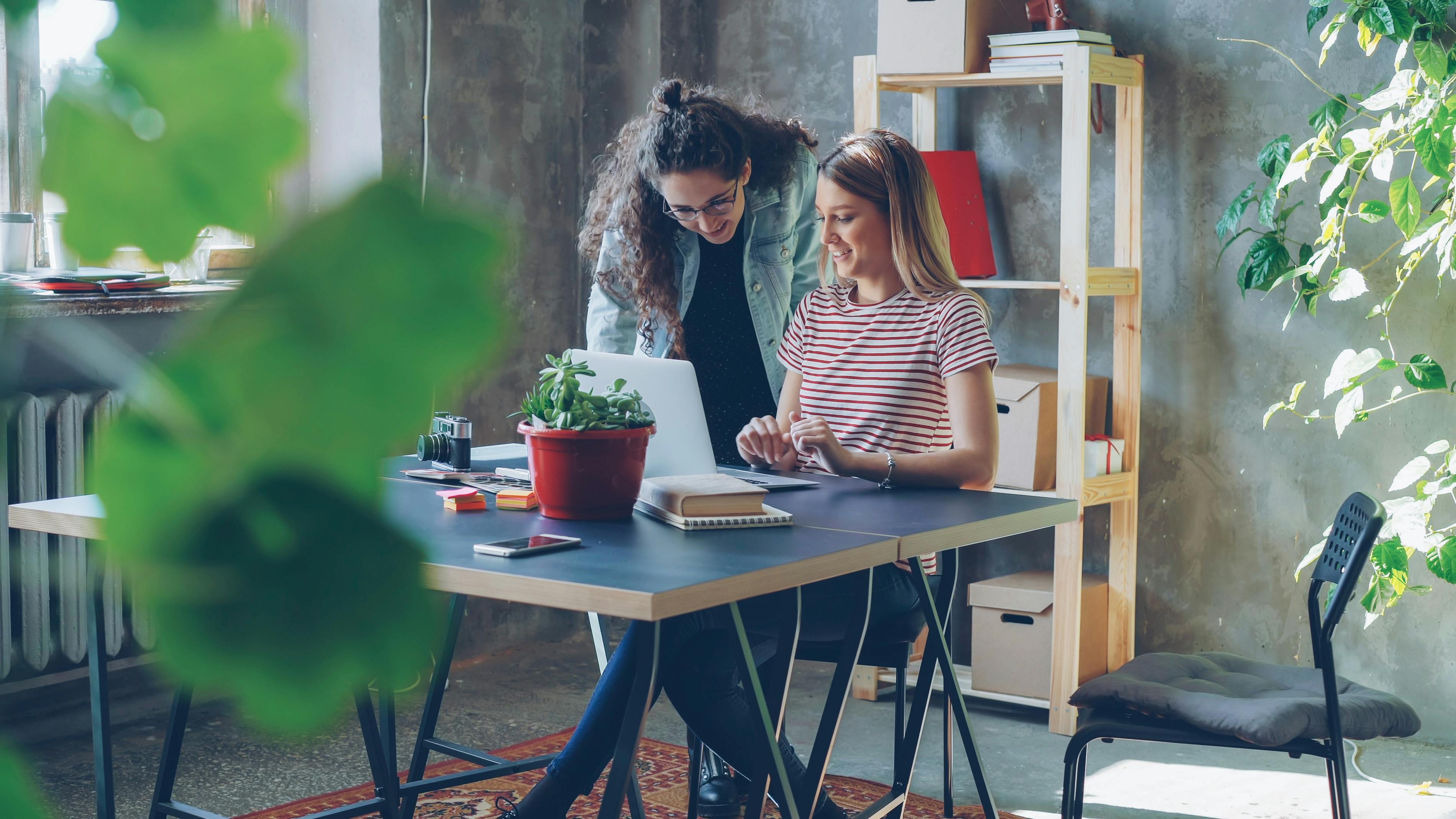 These 4 Side Hustle Ideas Can Bring In $5,000 A Month Or More In 2026 — Photo by Vitaly Gariev on Pexels