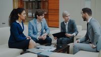 领英买号要选什么类型？外贸B2B/招聘/社