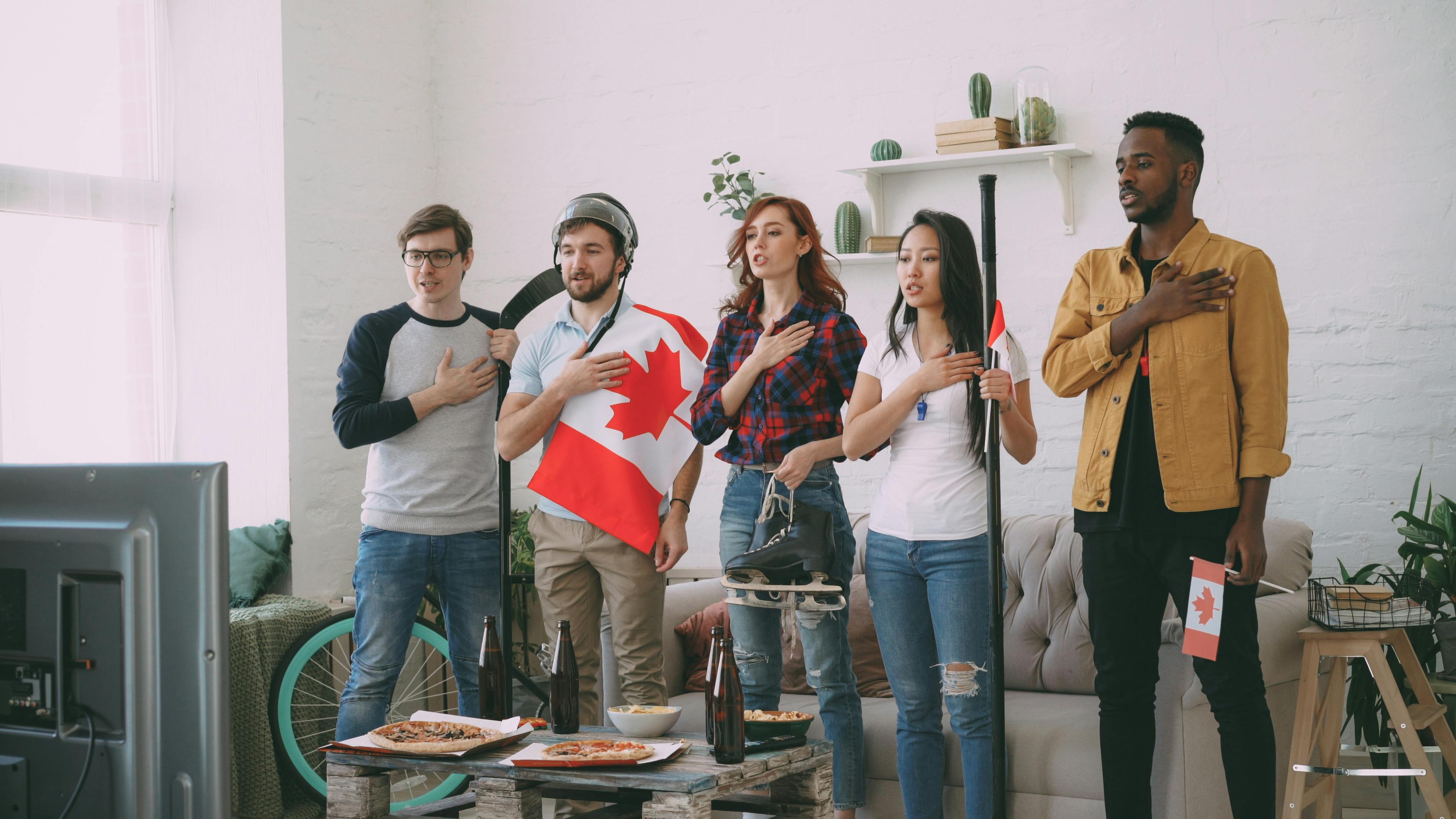 Hub: Live Sports Streaming Access Confusing Consumers — Photo by Vitaly Gariev on Pexels