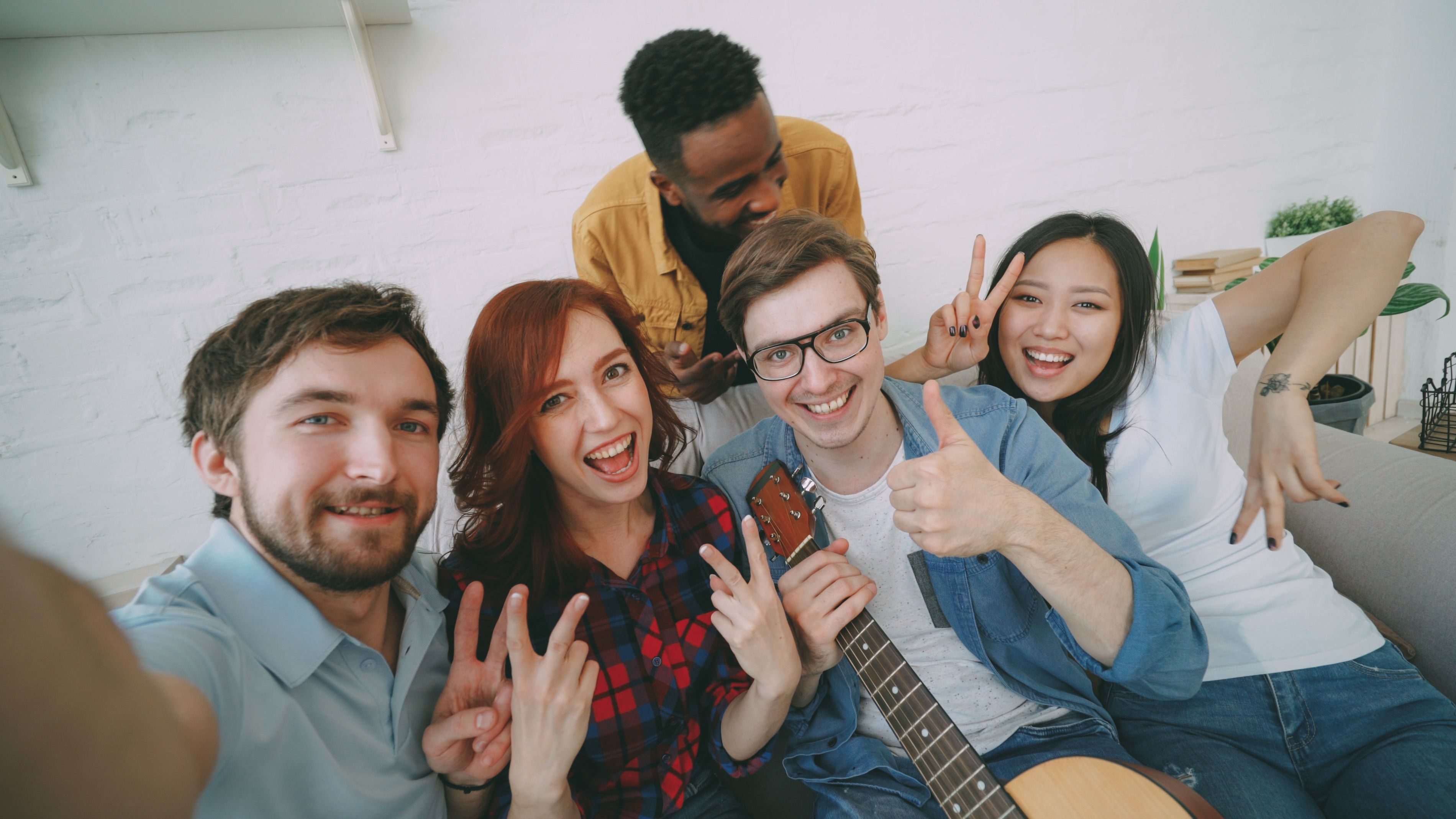 Millennials and Gen Z are skipping out on life insurance, report finds — Photo by Vitaly Gariev on Pexels