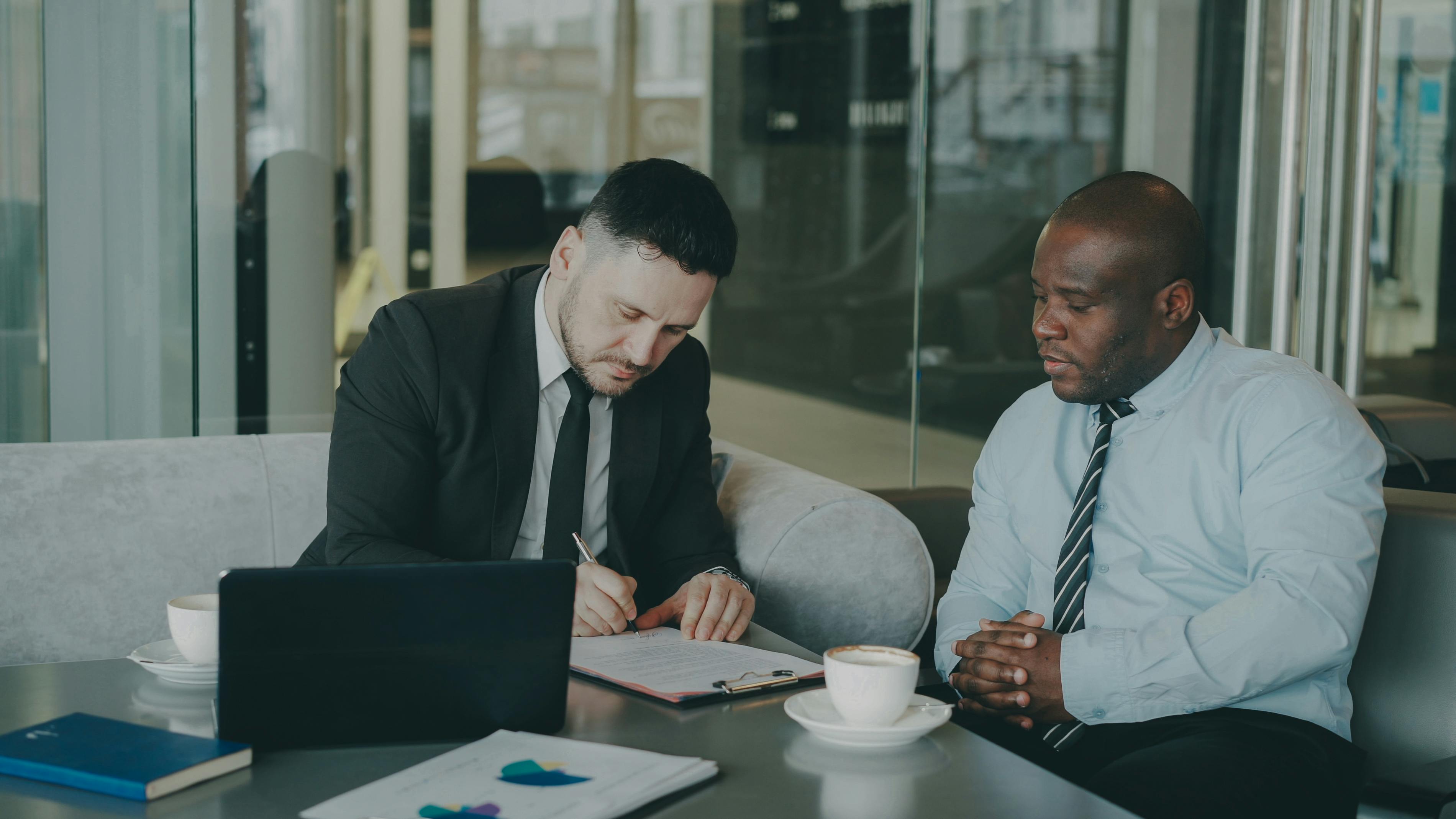corporate governance esg — Photo by Vitaly Gariev on Pexels