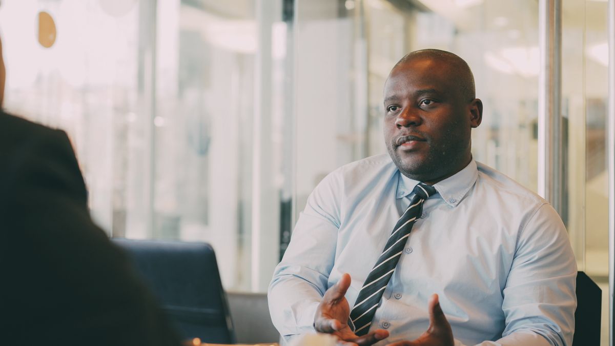 Acquisition Manager professional at work