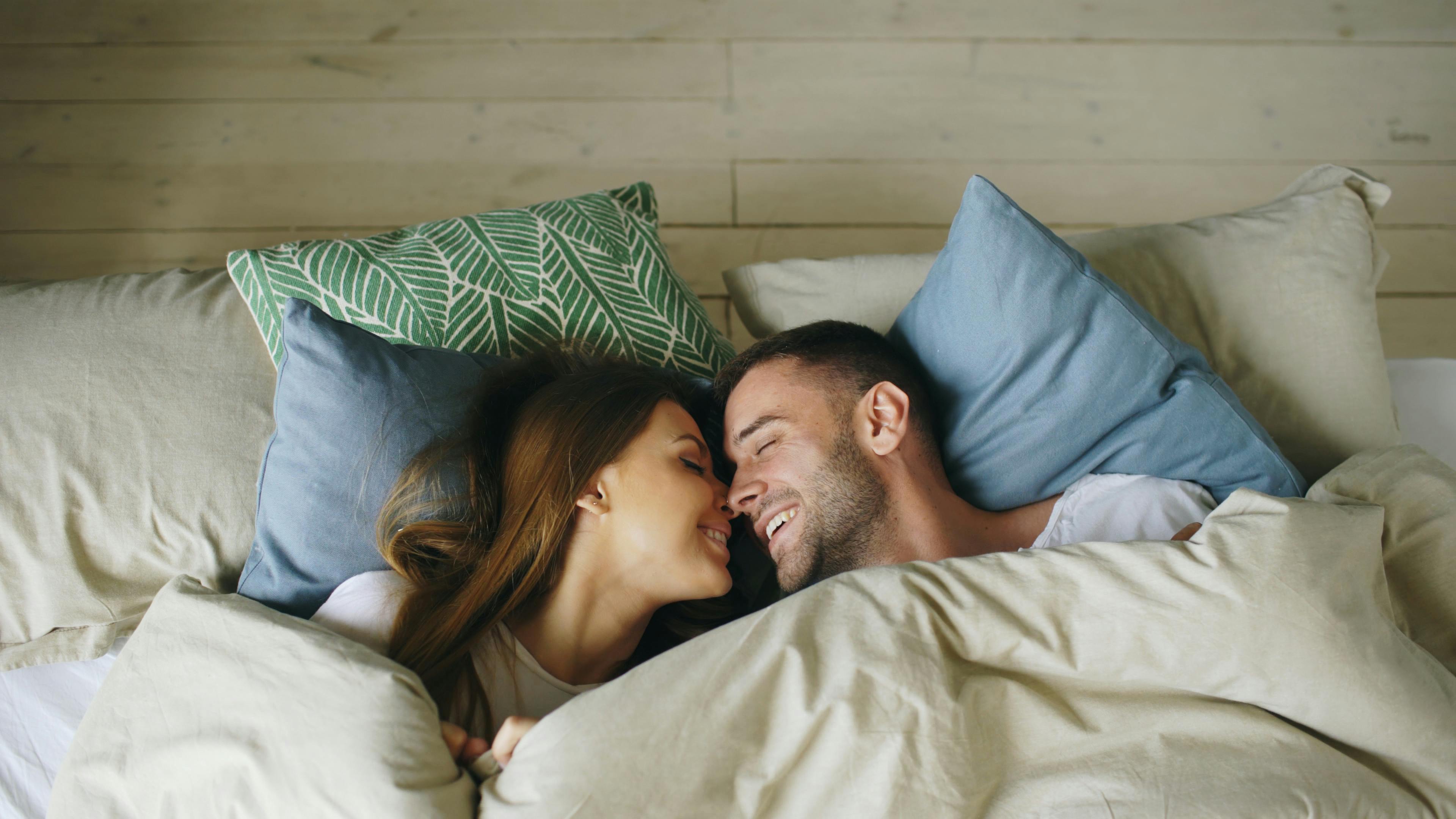 Chainsaw Male Enhancement Sleep: A Practical Look at Performance and Recovery Support — Photo by Vitaly Gariev on Pexels
