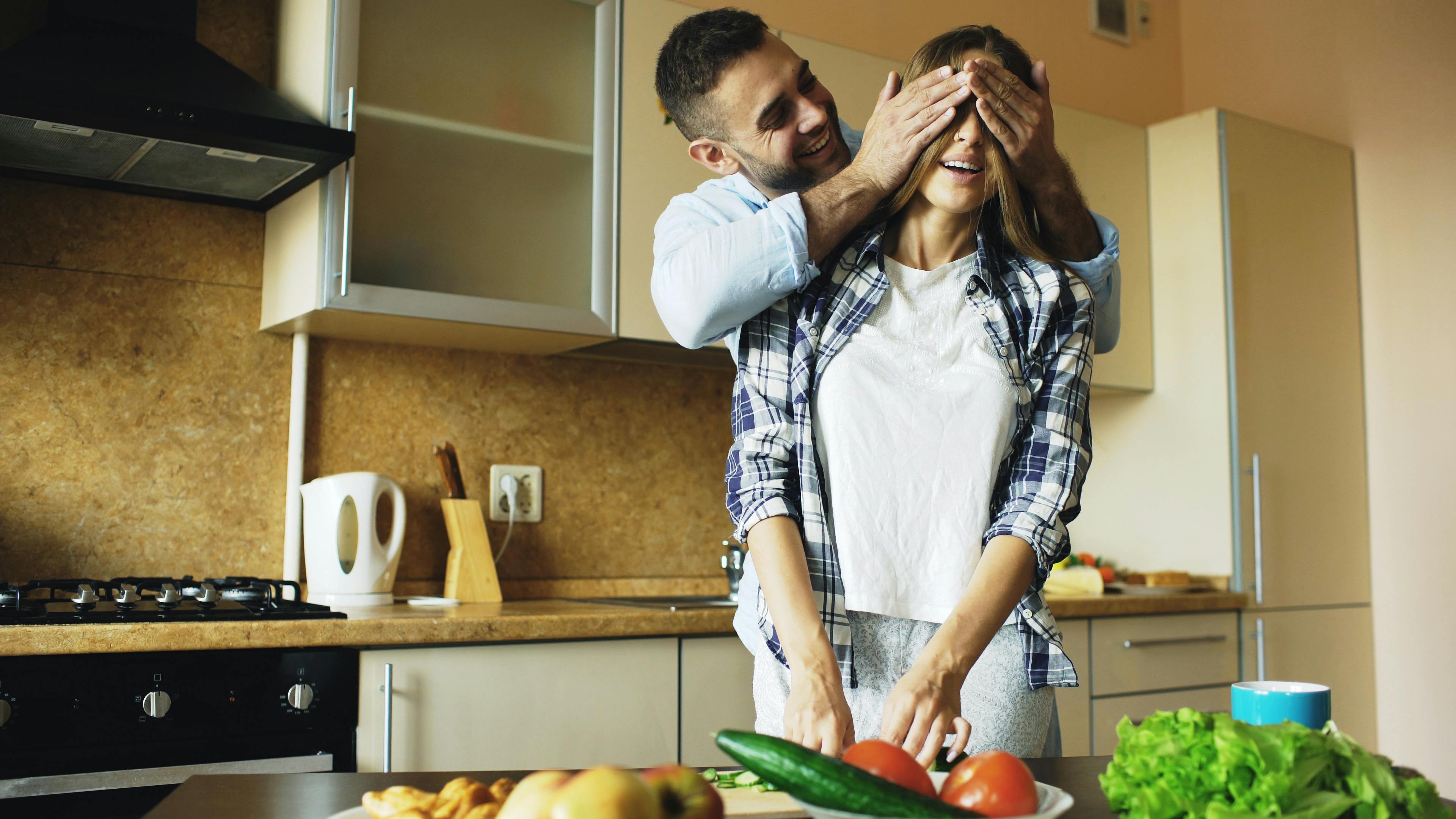 home cooking kitchen hacks — Photo by Vitaly Gariev on Pexels
