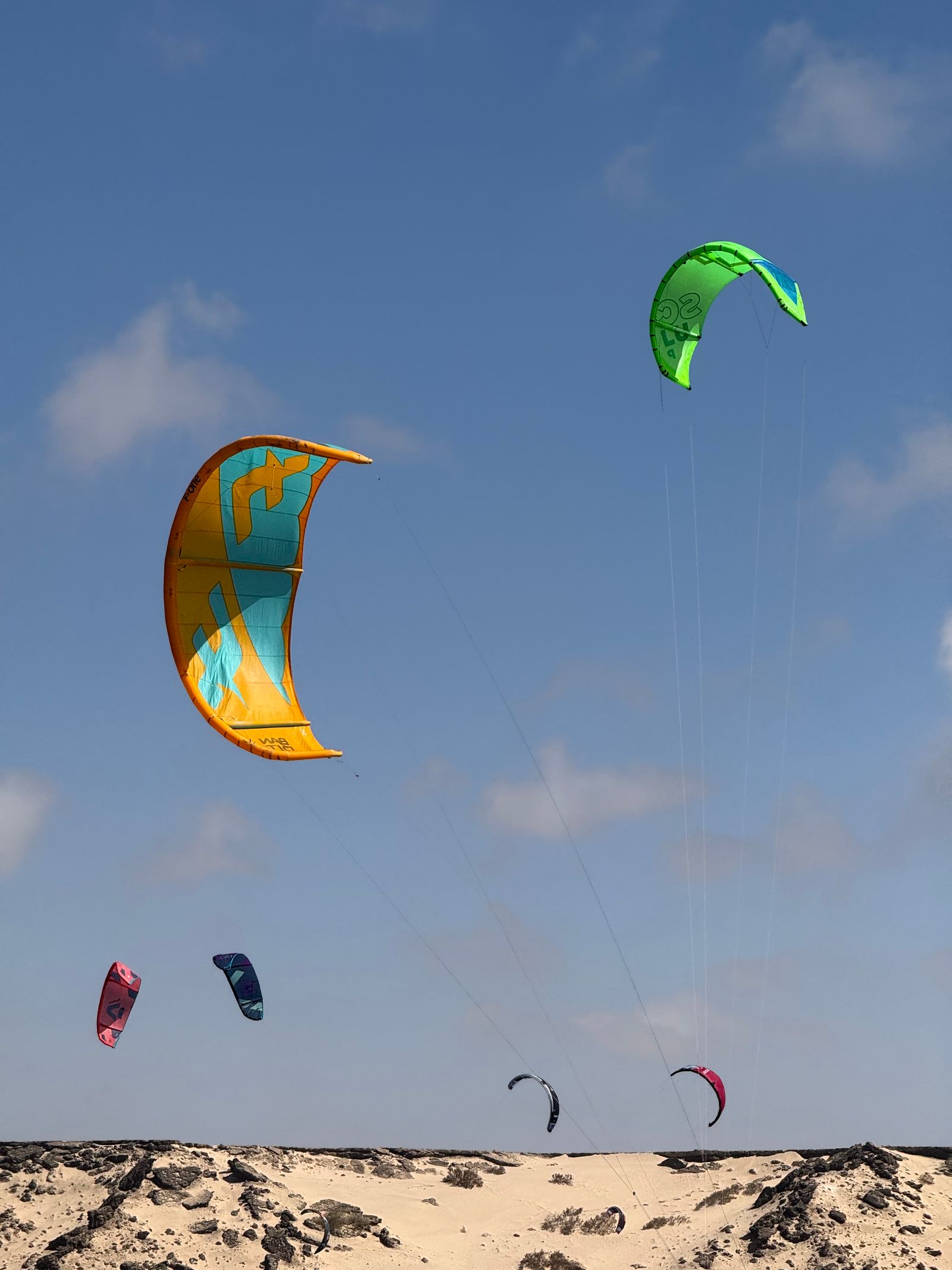 Dakhla — Kitesurfing & desert lagoons in the deep south