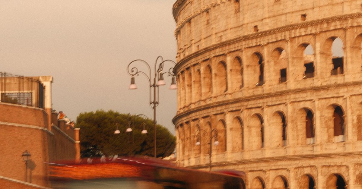 Roma presenta un mosaico y fresco que revelan episodios de su historia imperial Roma presenta un mosaico y fresco que revelan episodios de su historia imperial