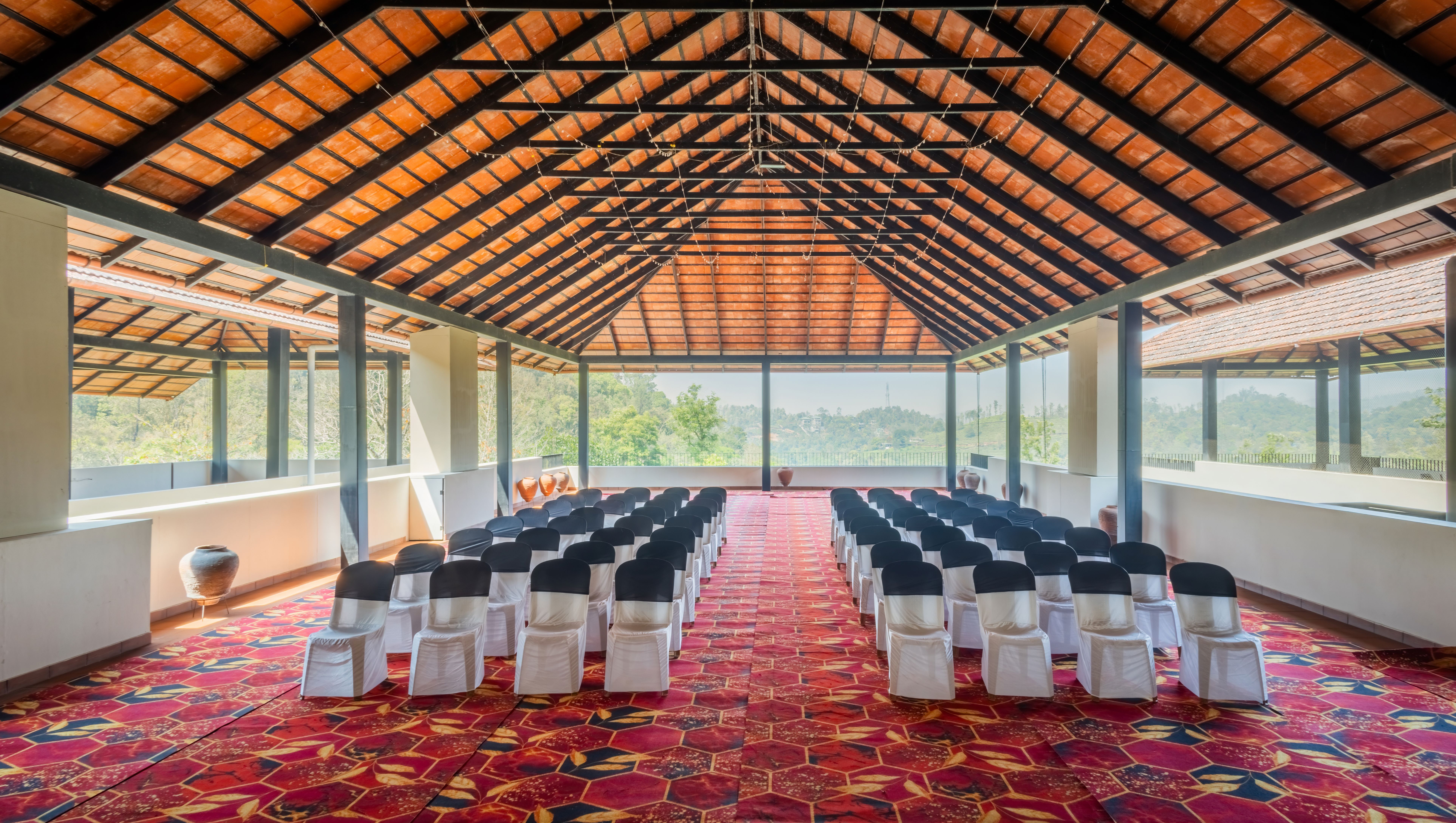 Elegant Open-Air Event Venue with Seating · Free Stock Photo